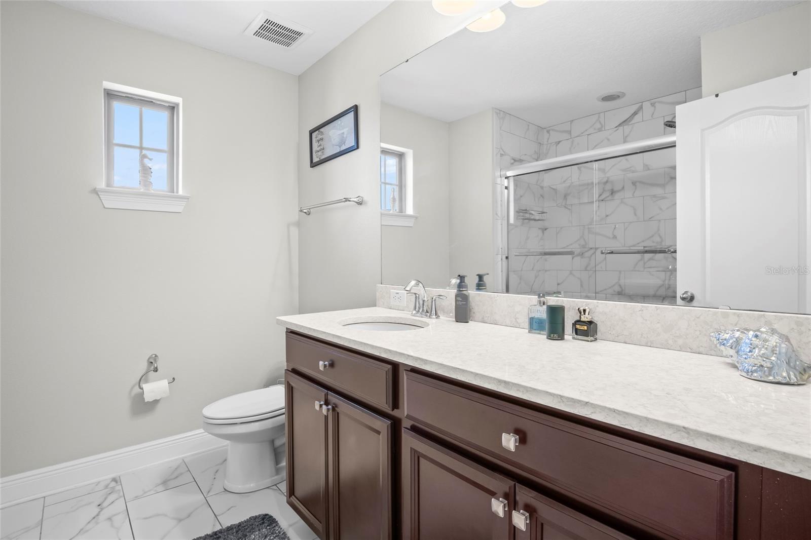 Image 15 of 49 For 1322 Woods Landing Drive