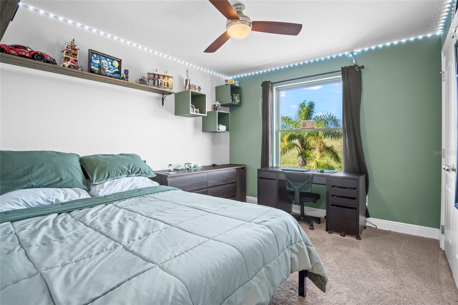 Image 23 of 49 For 1322 Woods Landing Drive