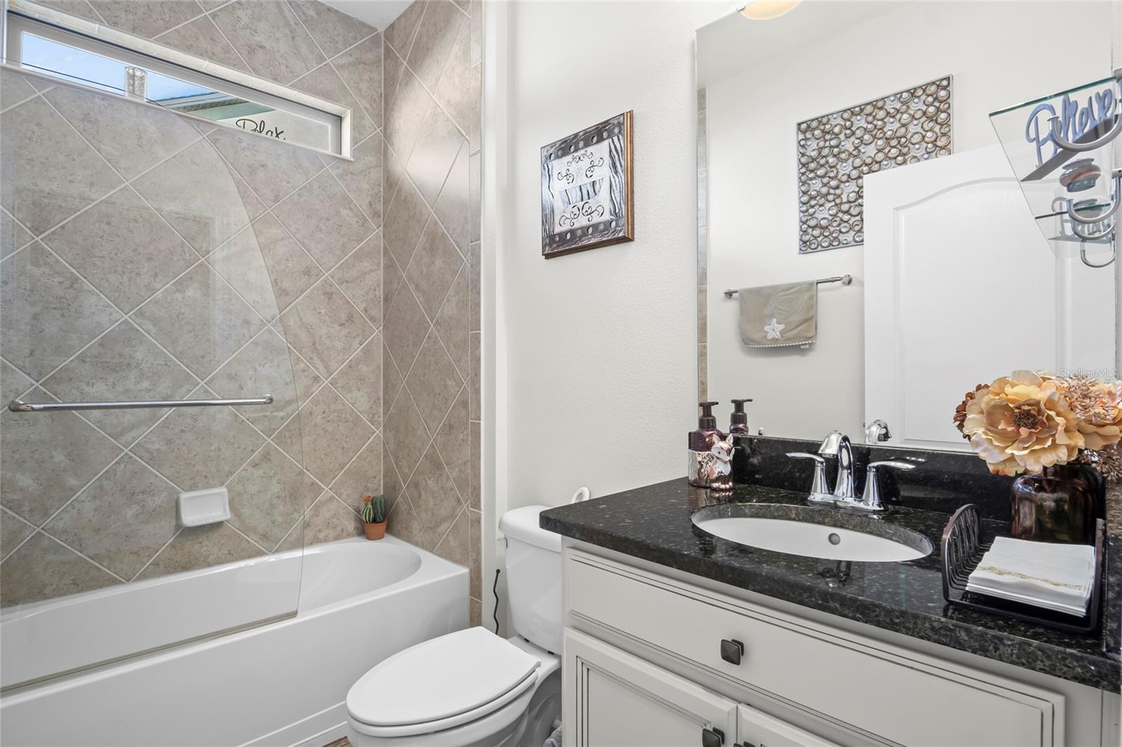 Image 25 of 49 For 1322 Woods Landing Drive