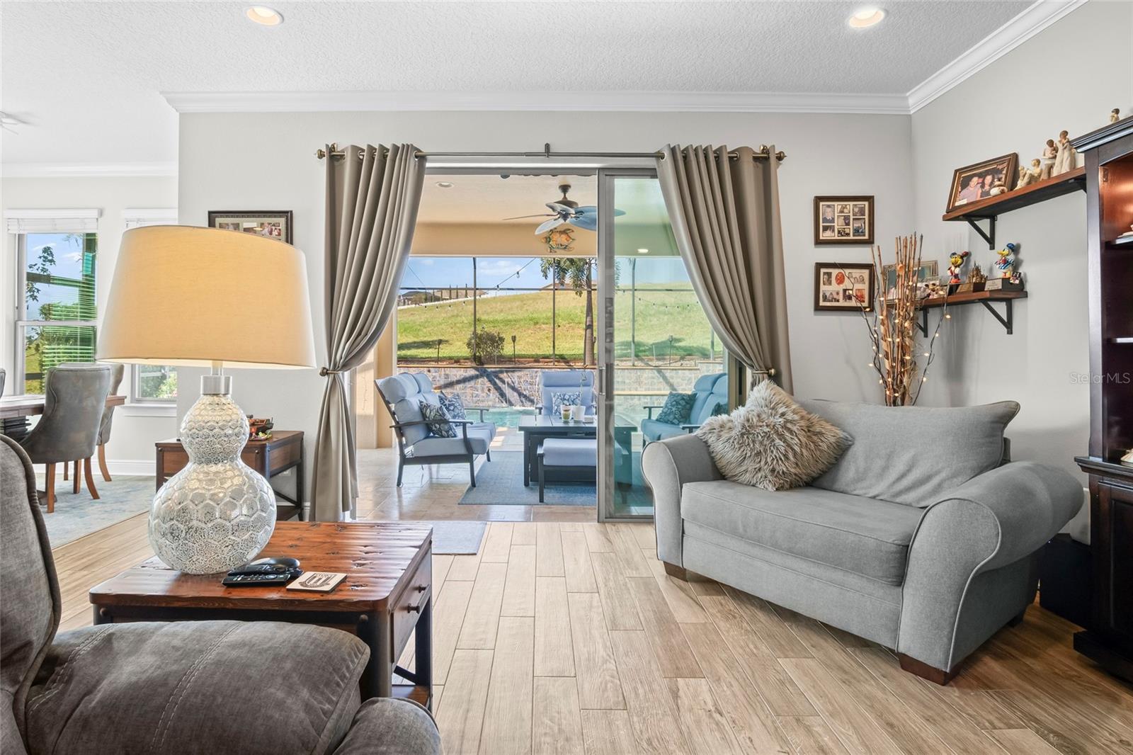 Image 6 of 49 For 1322 Woods Landing Drive