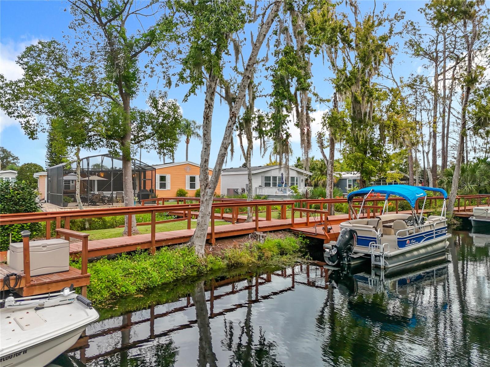 Details for 3233 Myakka River Road, TAVARES, FL 32778