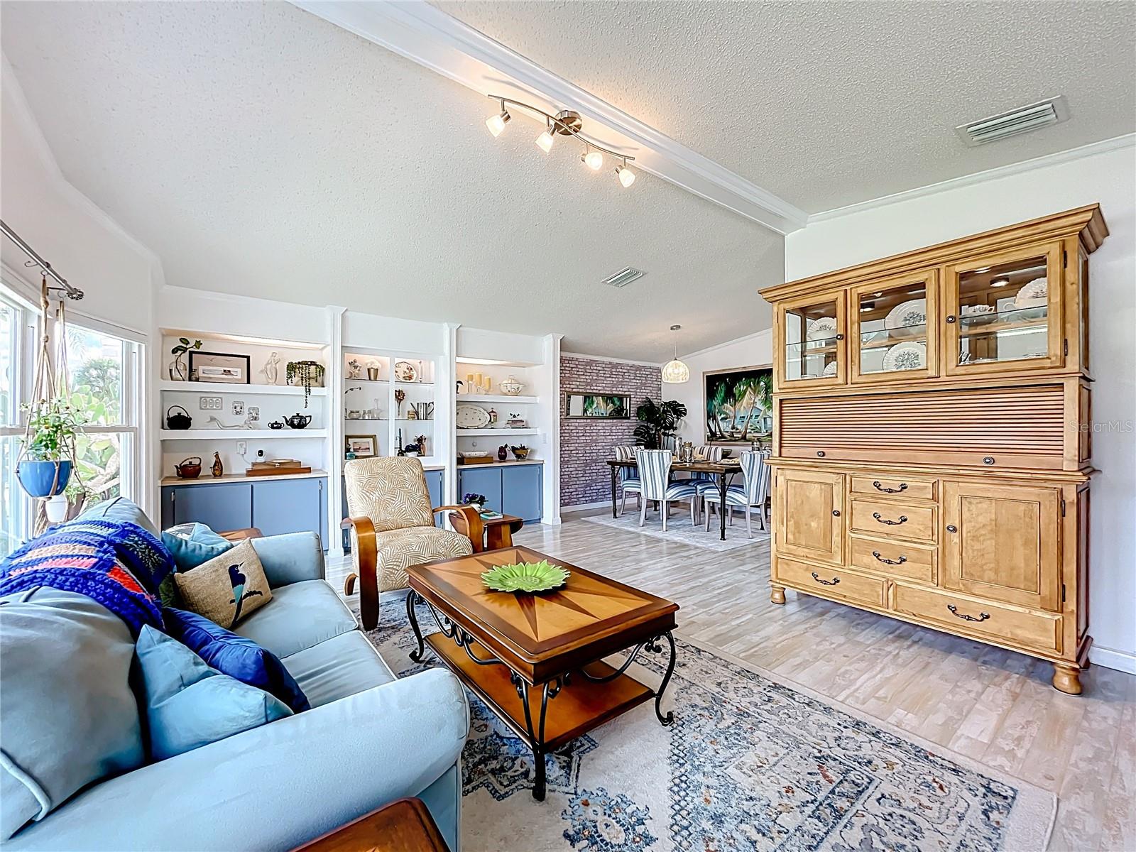 Image 39 of 74 For 3233 Myakka River Road