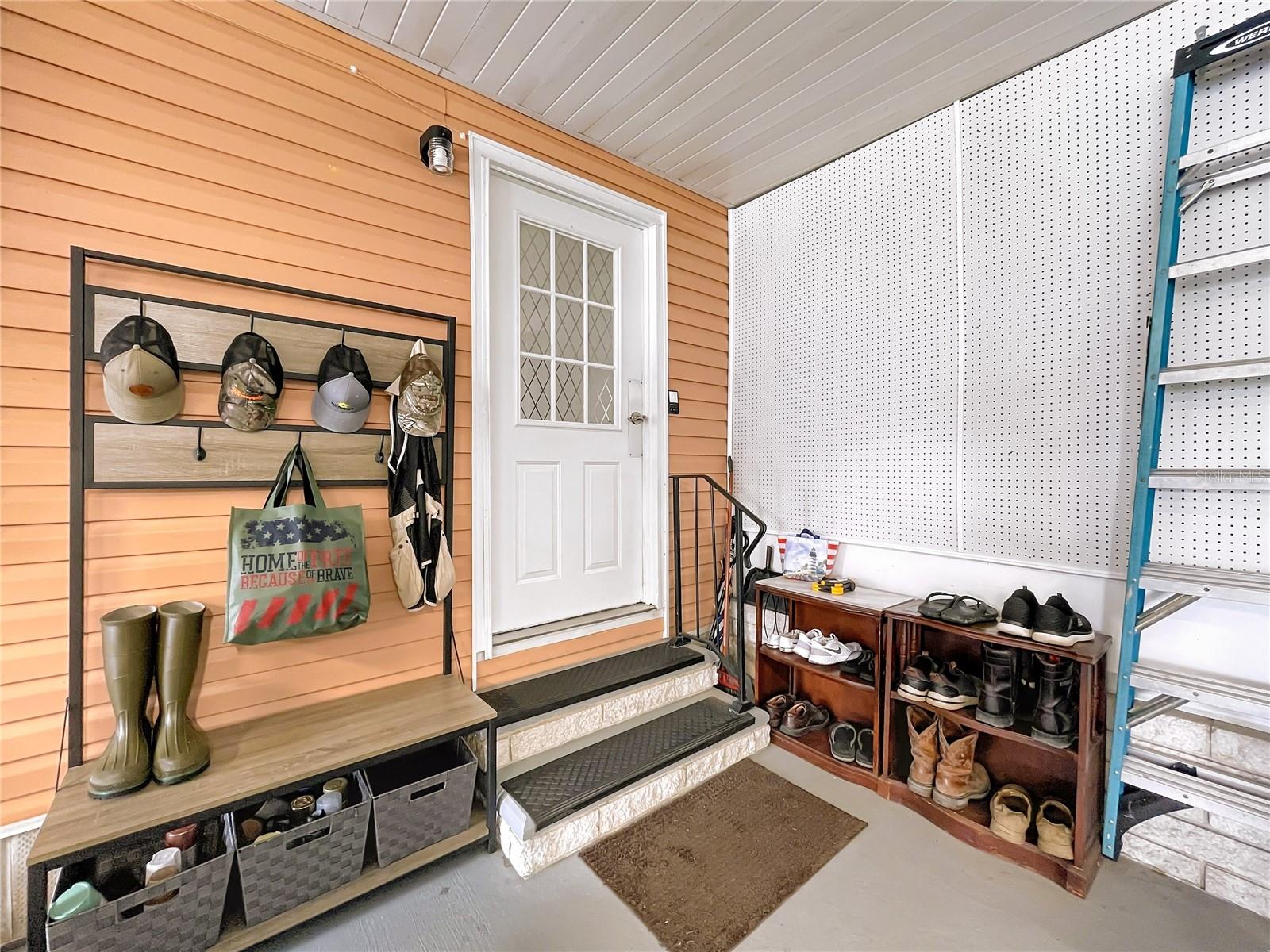 Image 48 of 74 For 3233 Myakka River Road