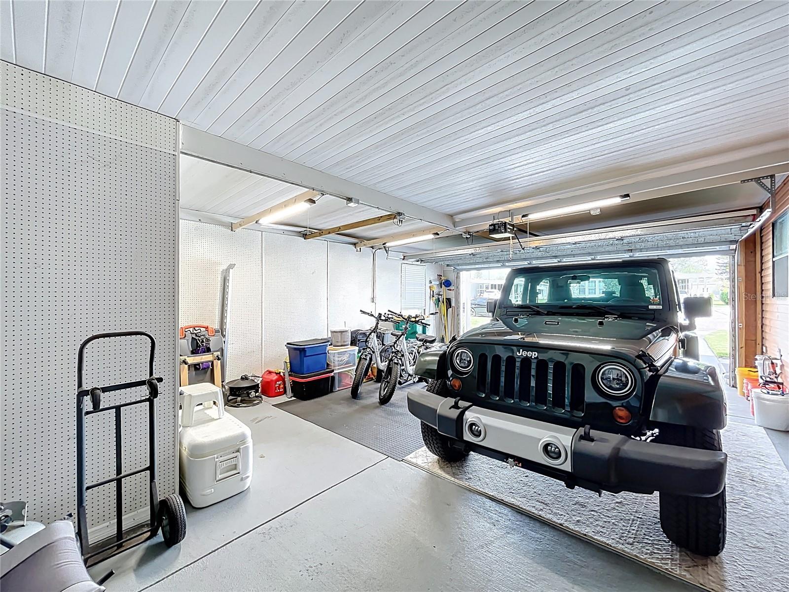 Image 50 of 74 For 3233 Myakka River Road