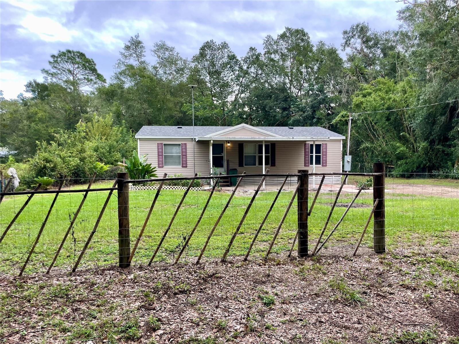 Image 3 of 41 For 44246 Berwick Street