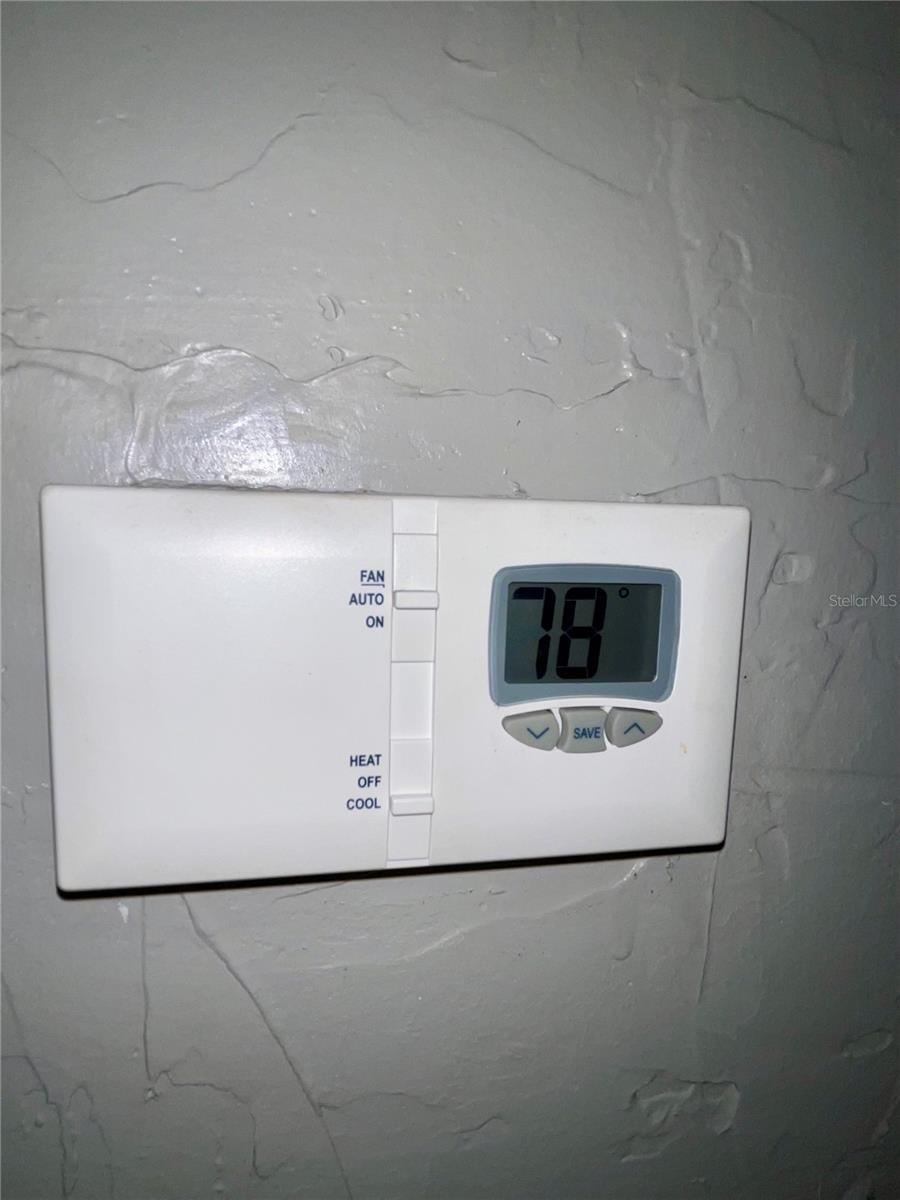 Image 40 of 41 For 44246 Berwick Street