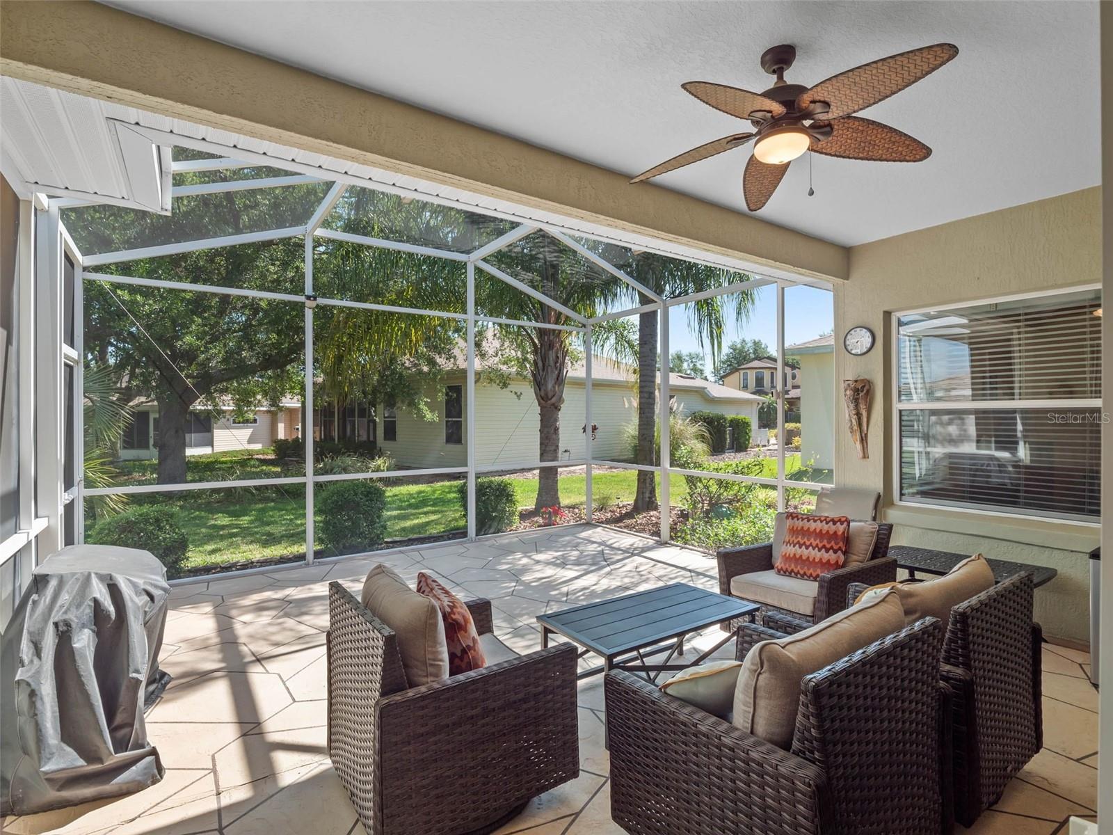 Image 17 of 65 For 20504 Queen Alexandra Drive