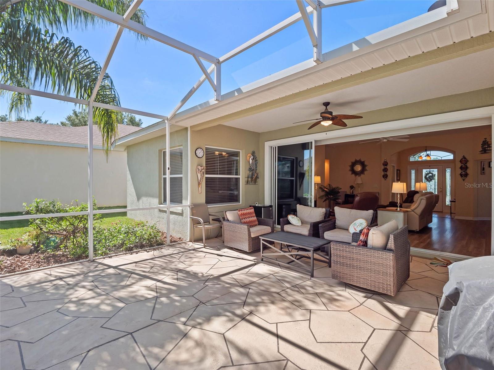 Image 27 of 65 For 20504 Queen Alexandra Drive