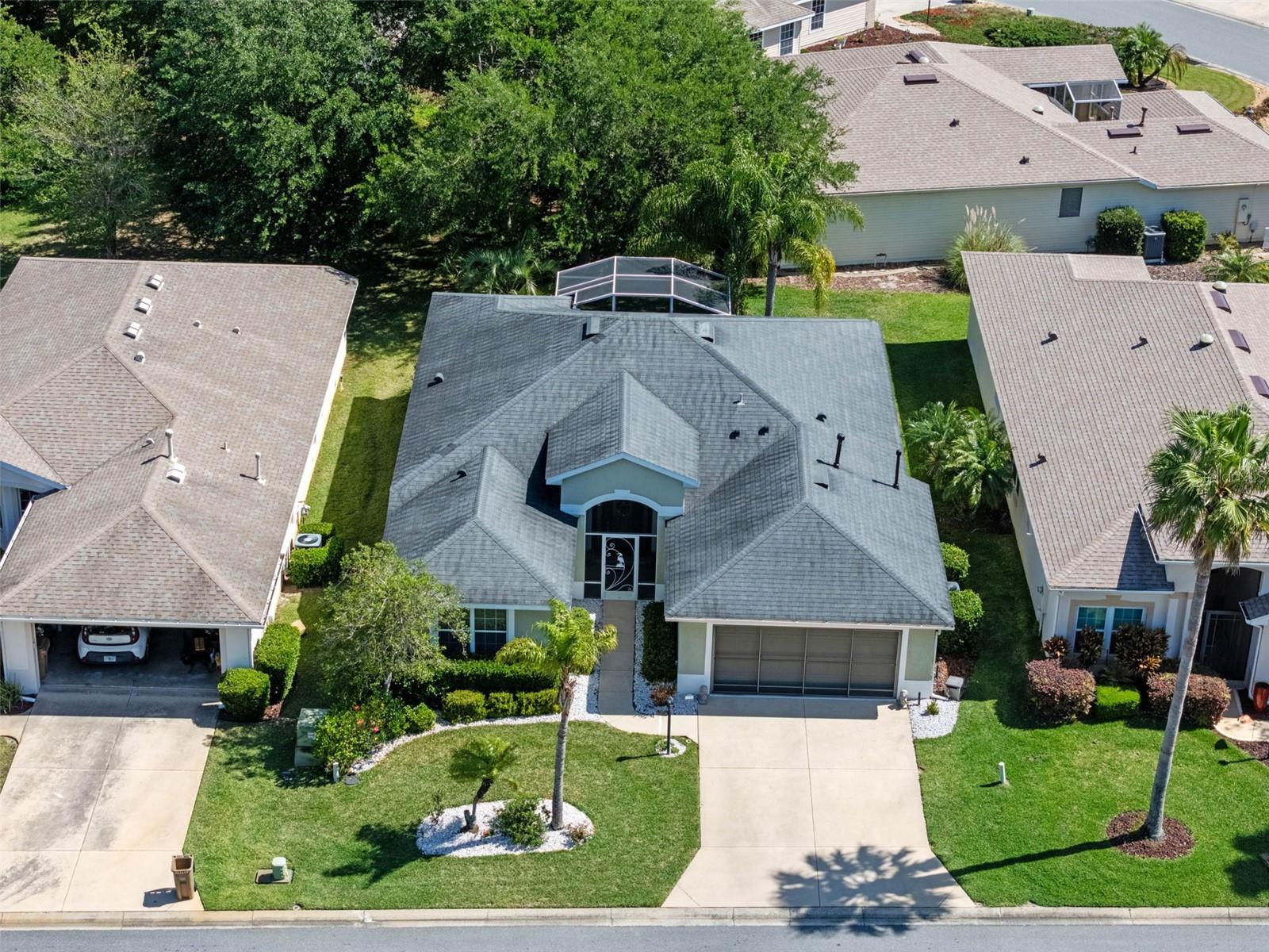 Image 33 of 65 For 20504 Queen Alexandra Drive