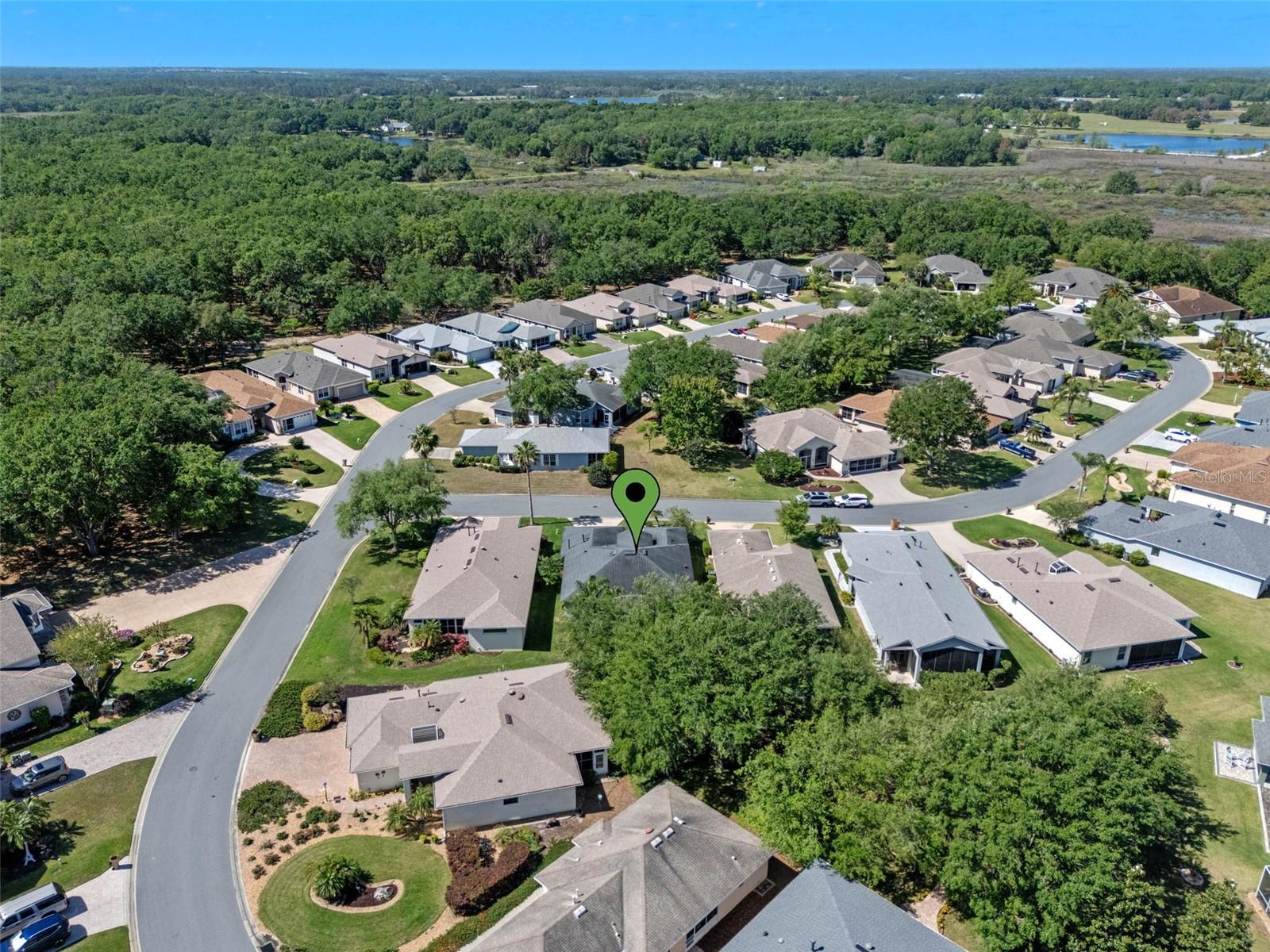 Image 40 of 65 For 20504 Queen Alexandra Drive