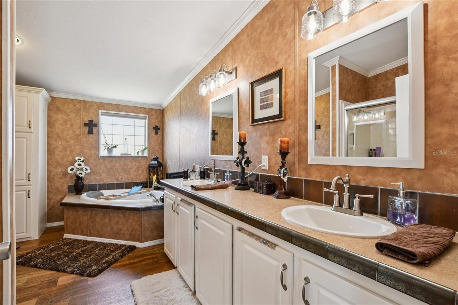 Image 11 of 59 For 28321 Shirley Shores Road