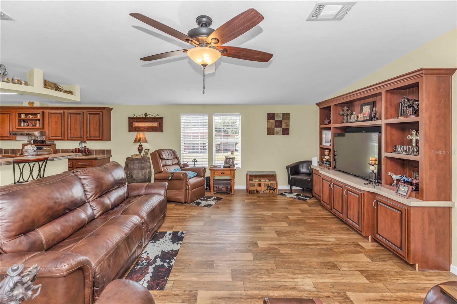 Image 34 of 59 For 28321 Shirley Shores Road