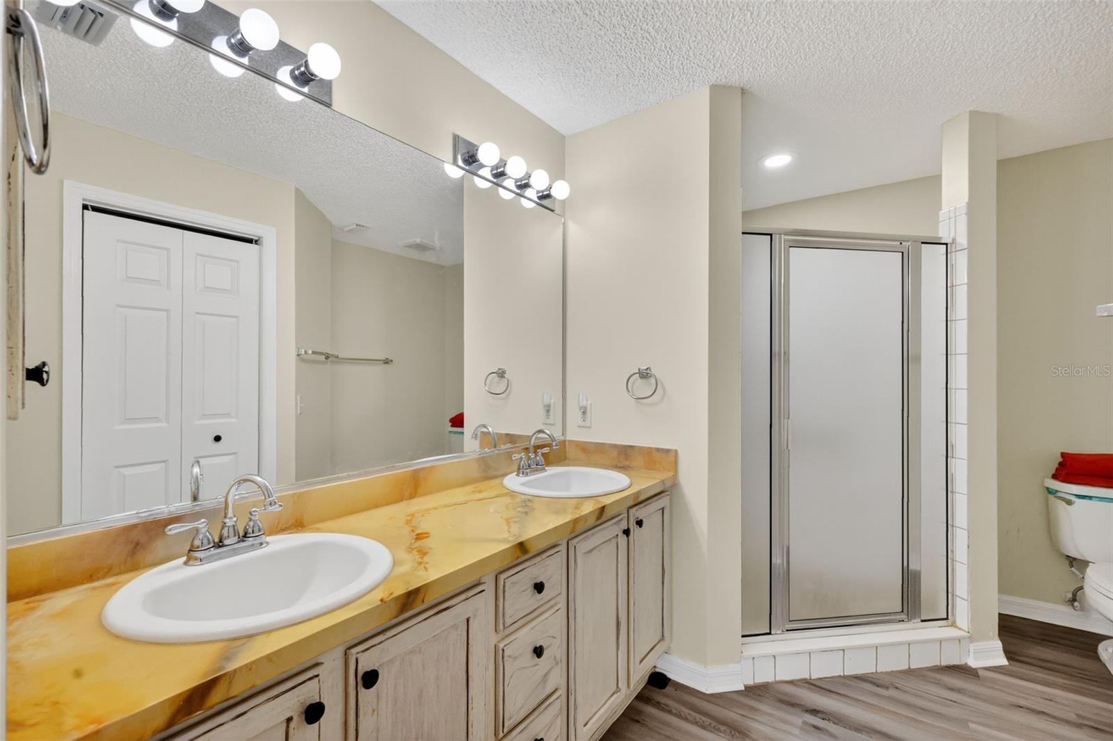 Image 21 of 37 For 2630 Caribe Drive