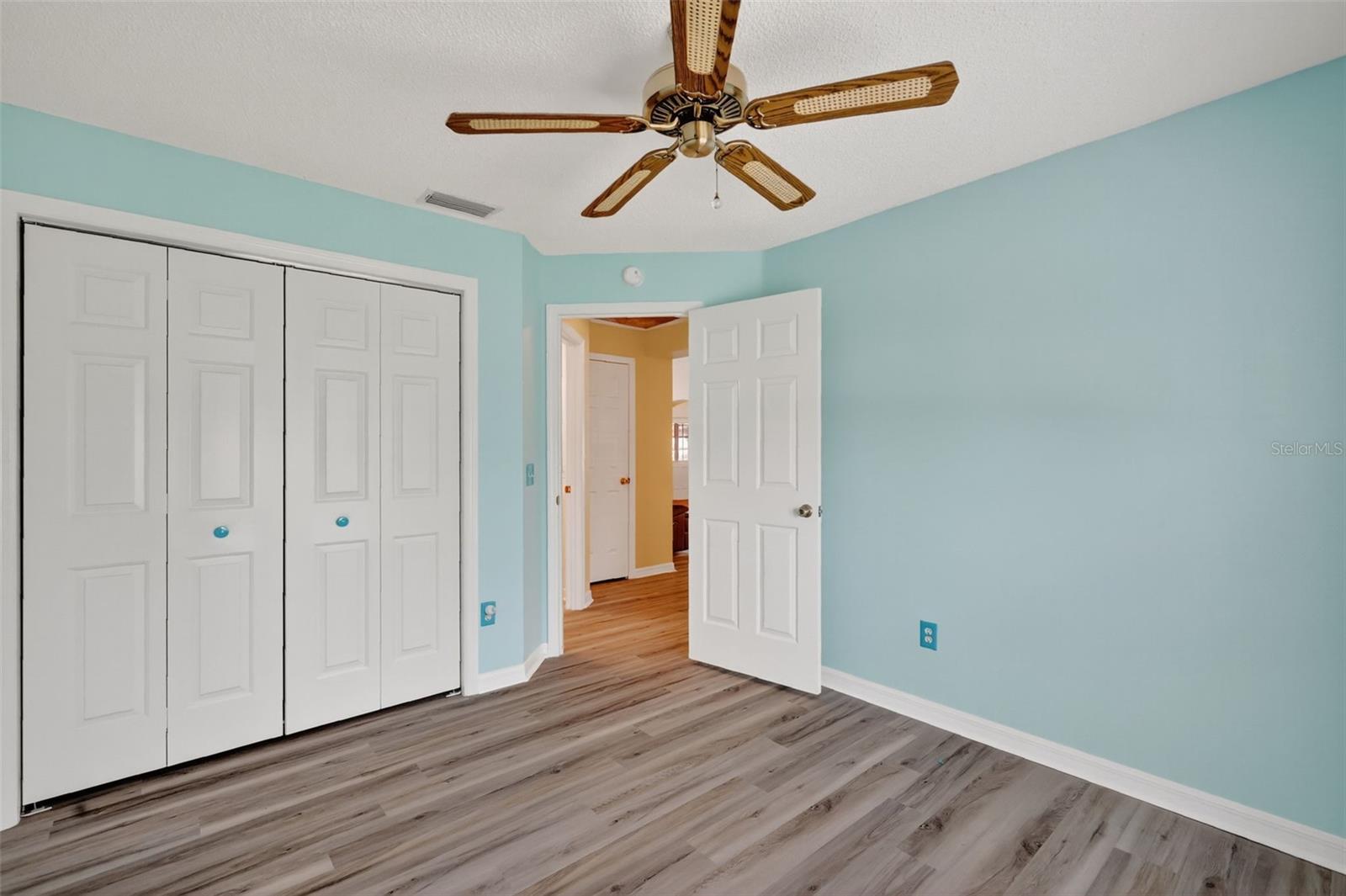 Image 25 of 37 For 2630 Caribe Drive