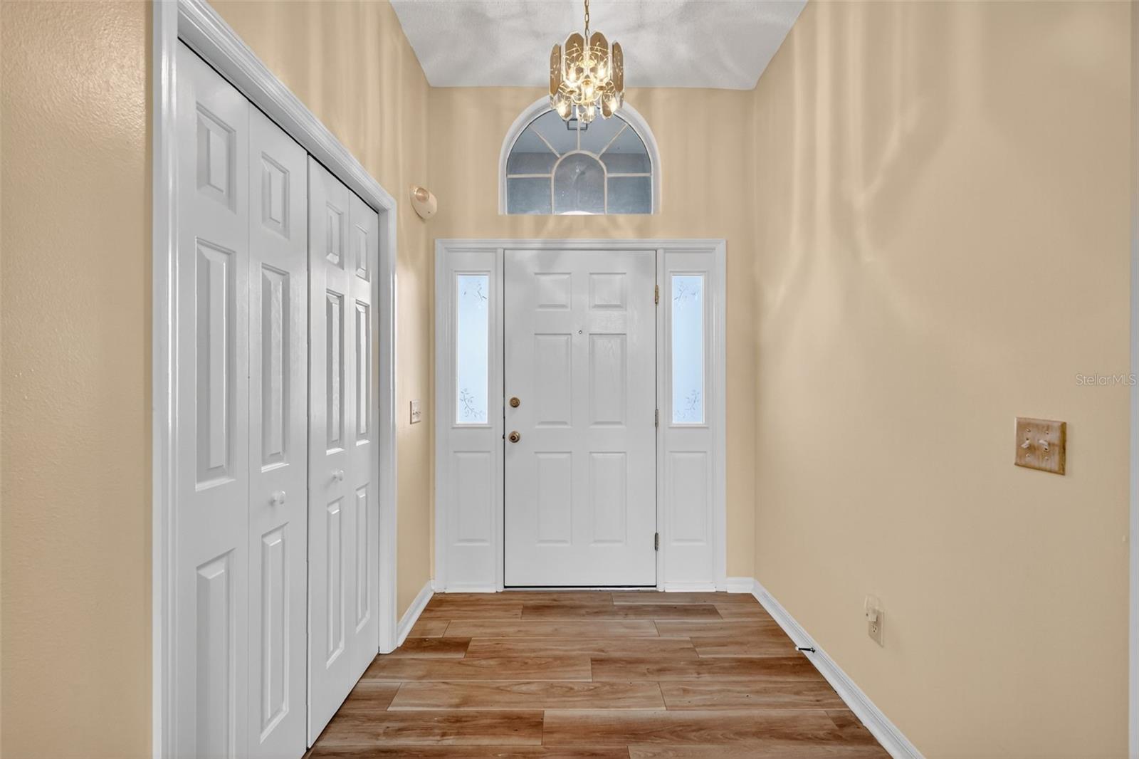 Image 3 of 37 For 2630 Caribe Drive