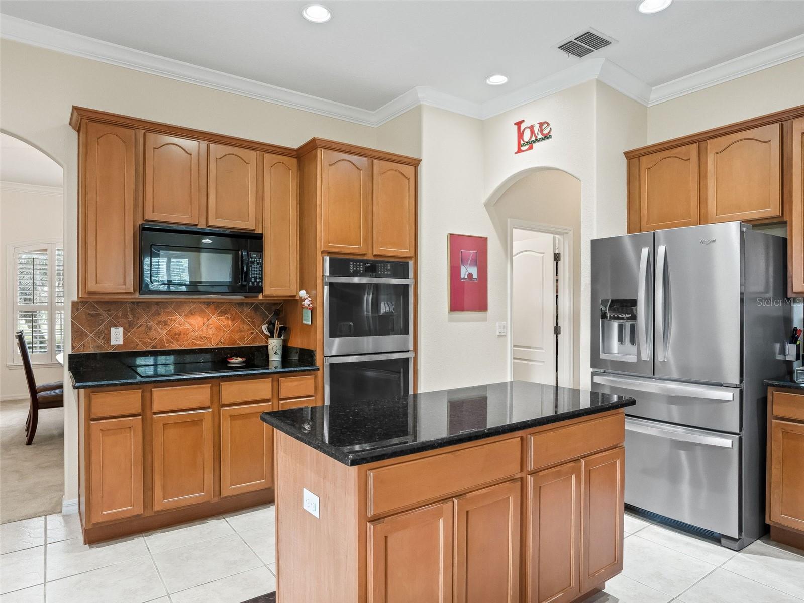 Image 19 of 69 For 31318 Sunny Meadow Court