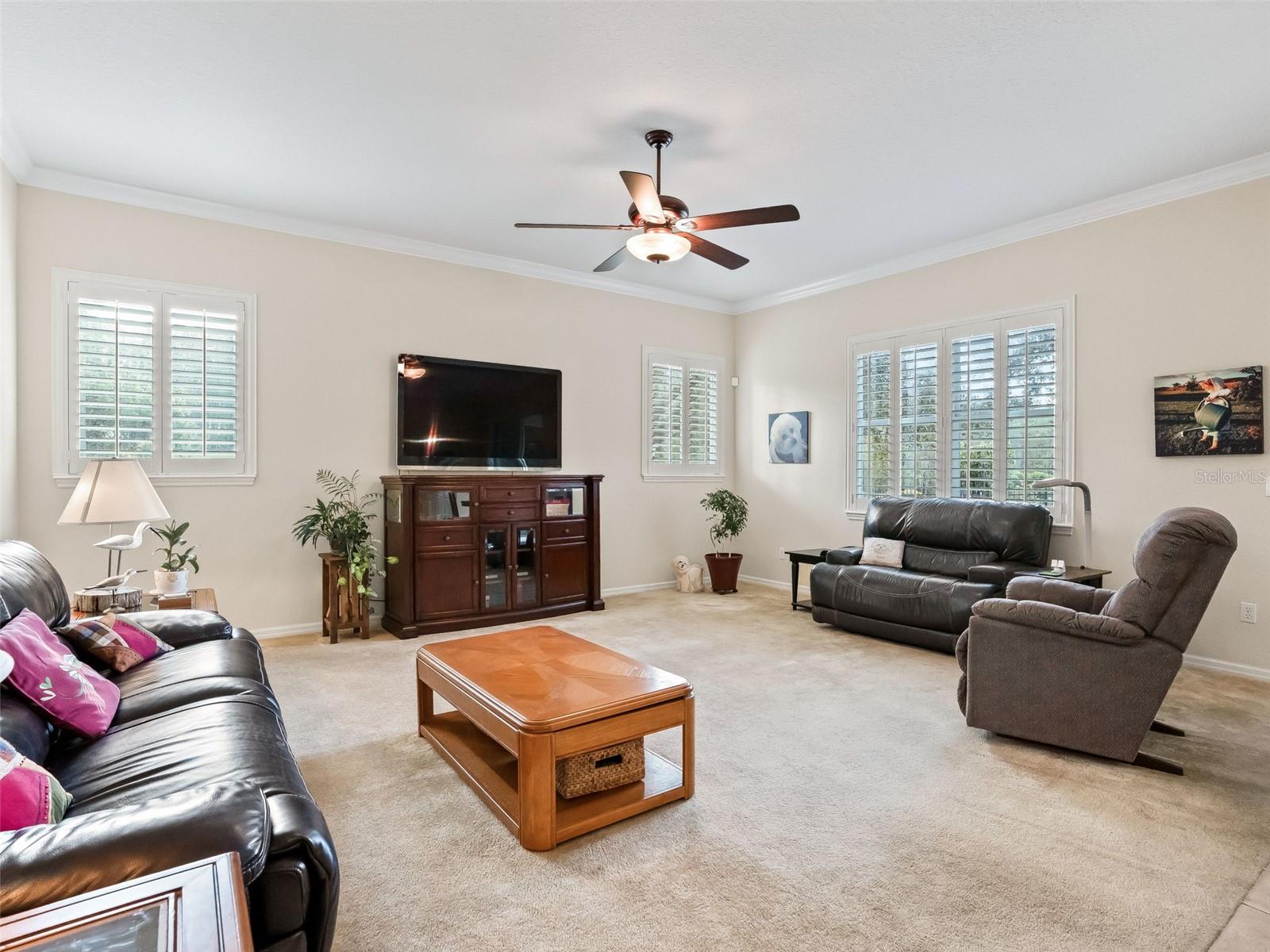 Image 24 of 69 For 31318 Sunny Meadow Court