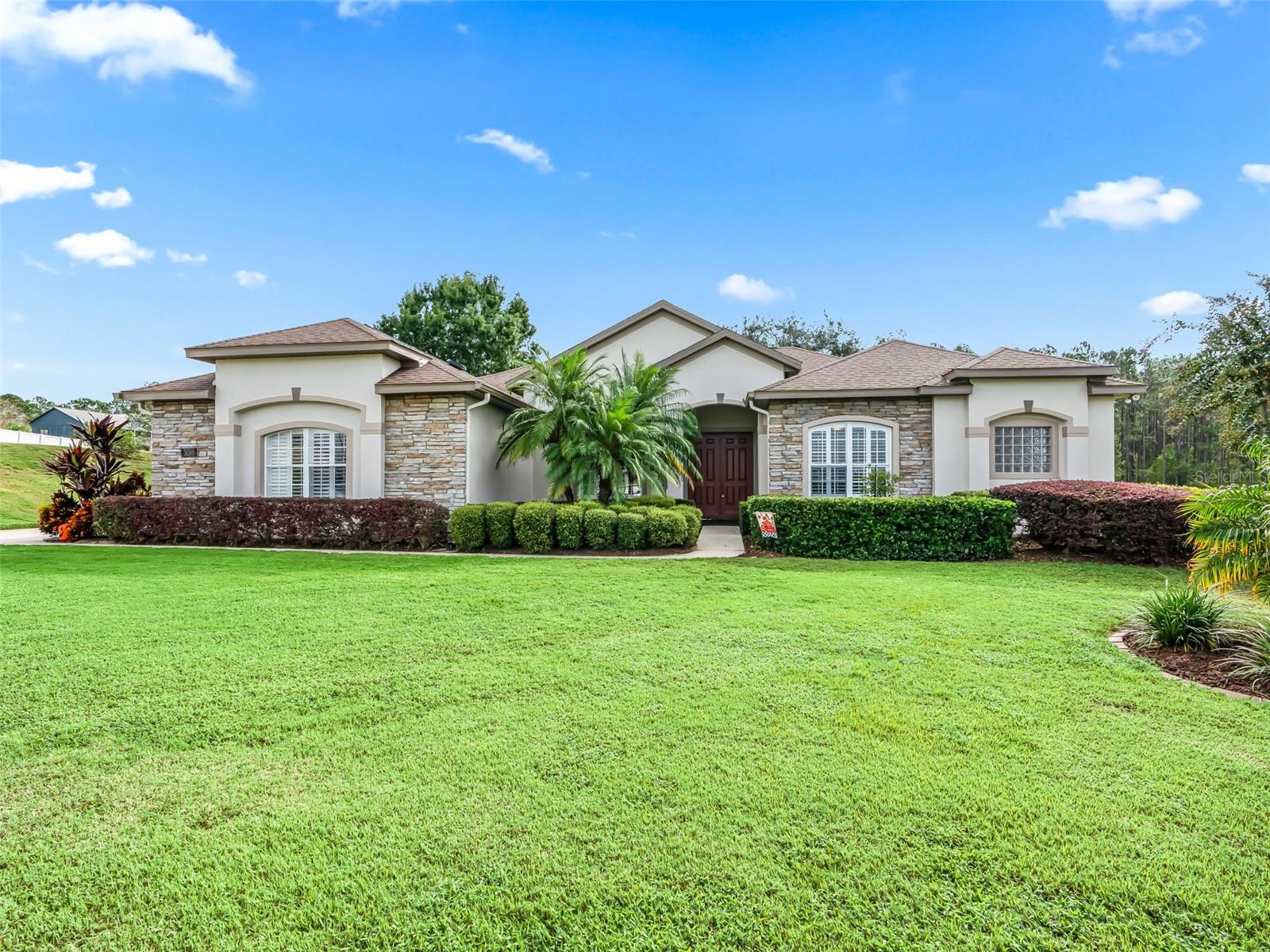 Image 8 of 69 For 31318 Sunny Meadow Court