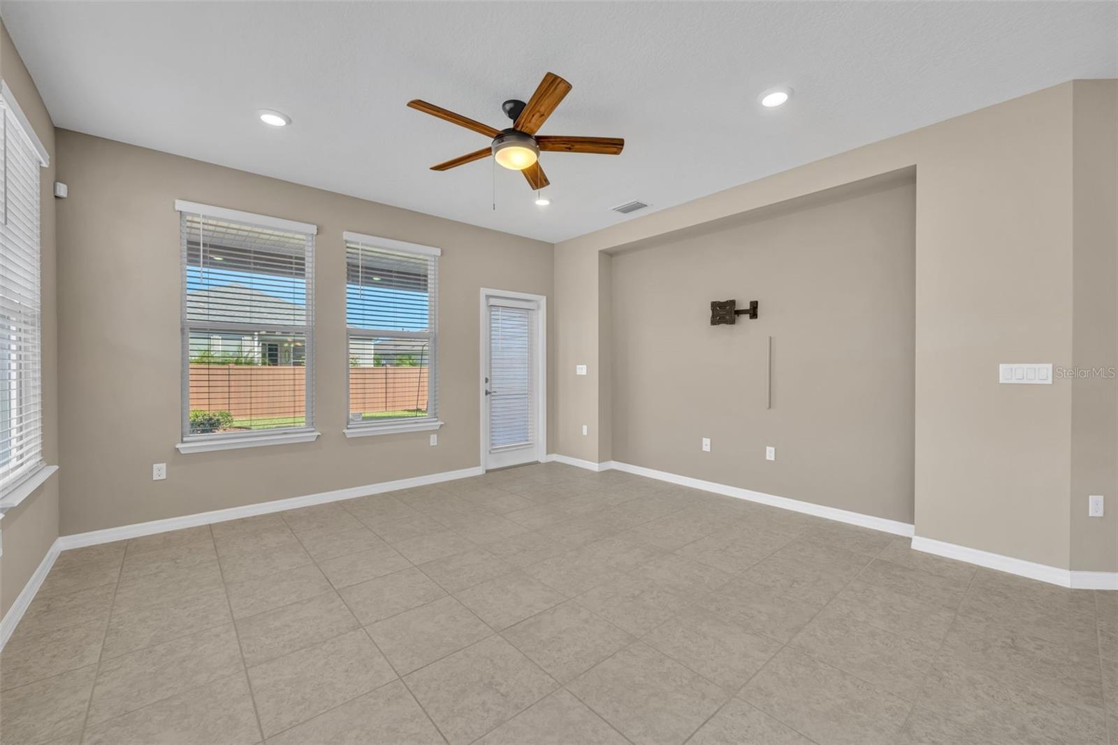 Image 18 of 64 For 397 Alcove Drive