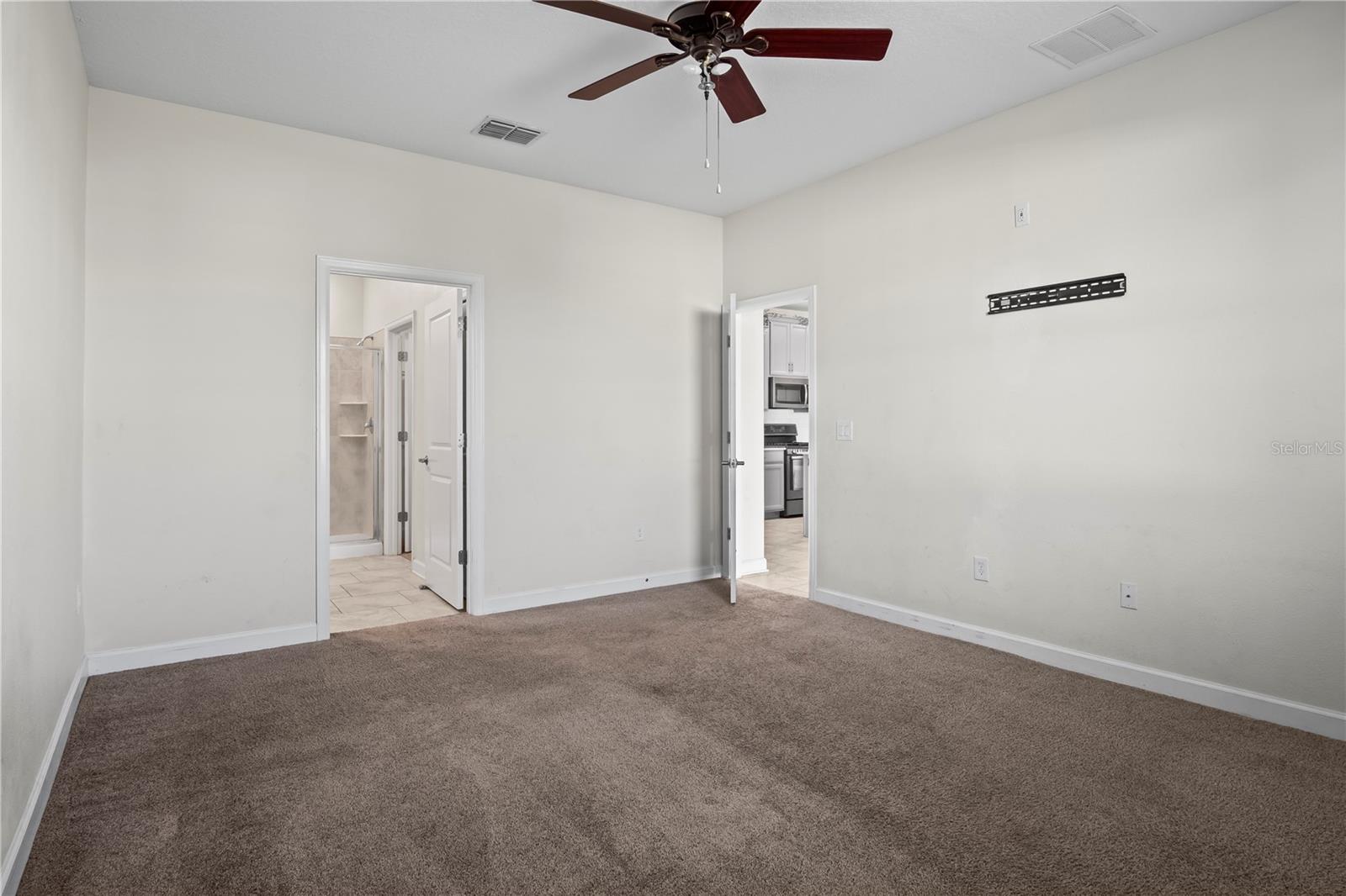 Image 17 of 49 For 1415 Oak Marsh Street