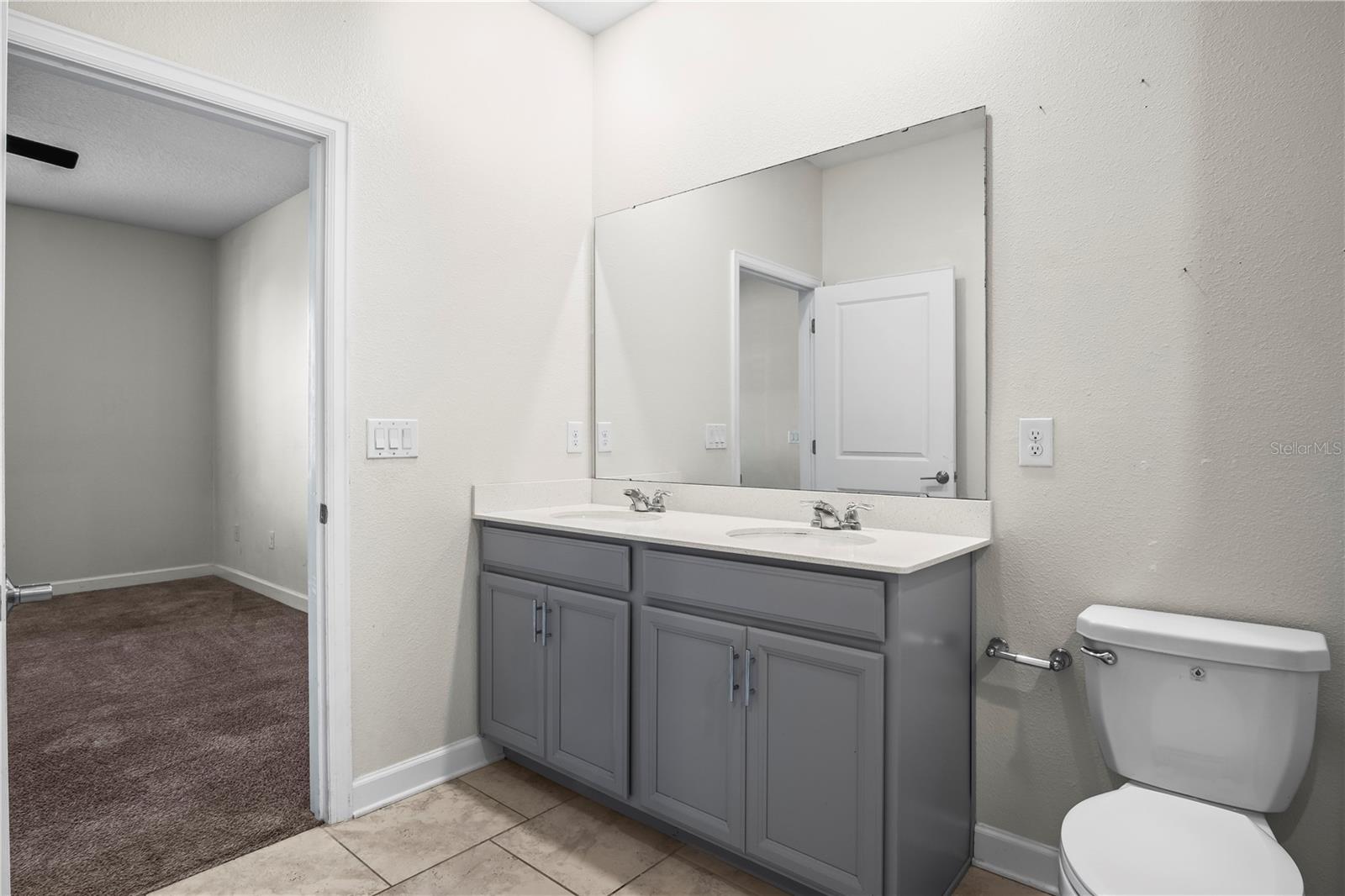 Image 19 of 49 For 1415 Oak Marsh Street