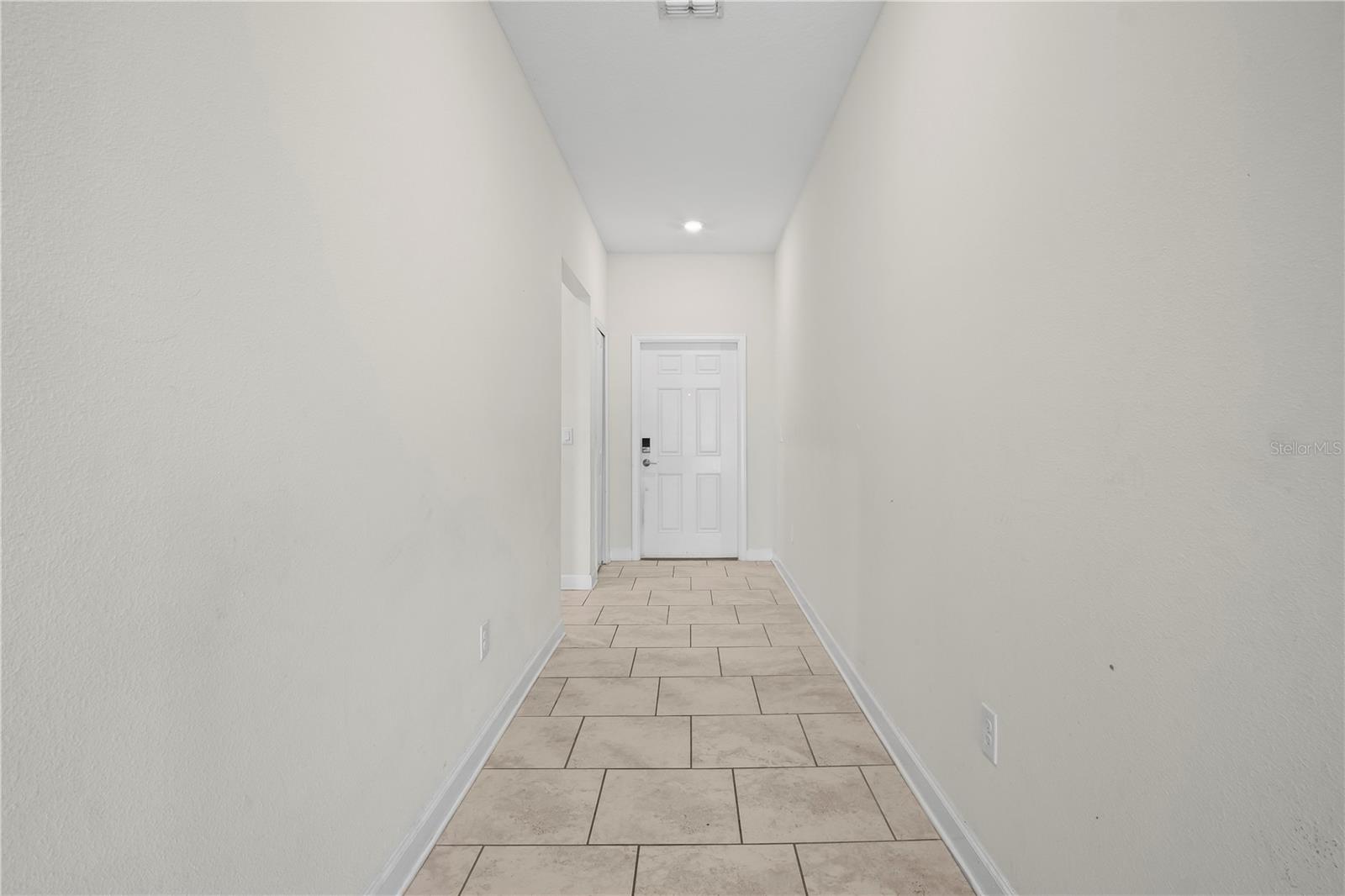 Image 3 of 49 For 1415 Oak Marsh Street