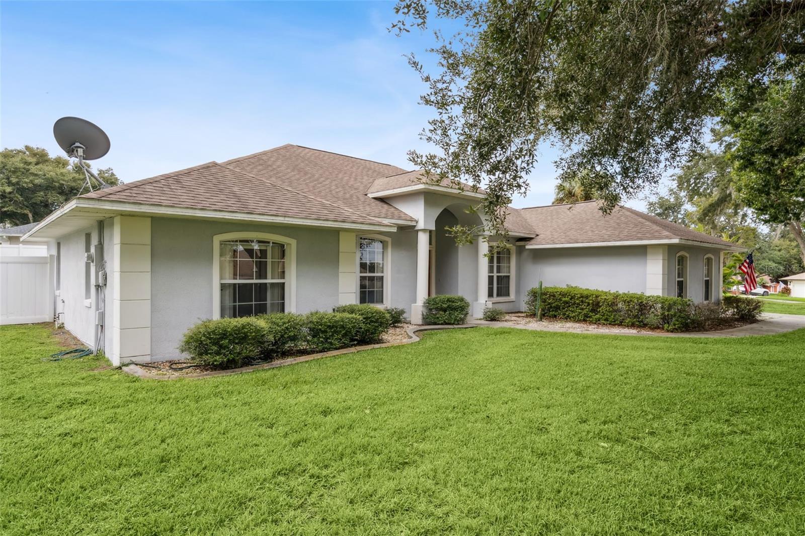 Image 30 of 45 For 10934 Versailles Boulevard