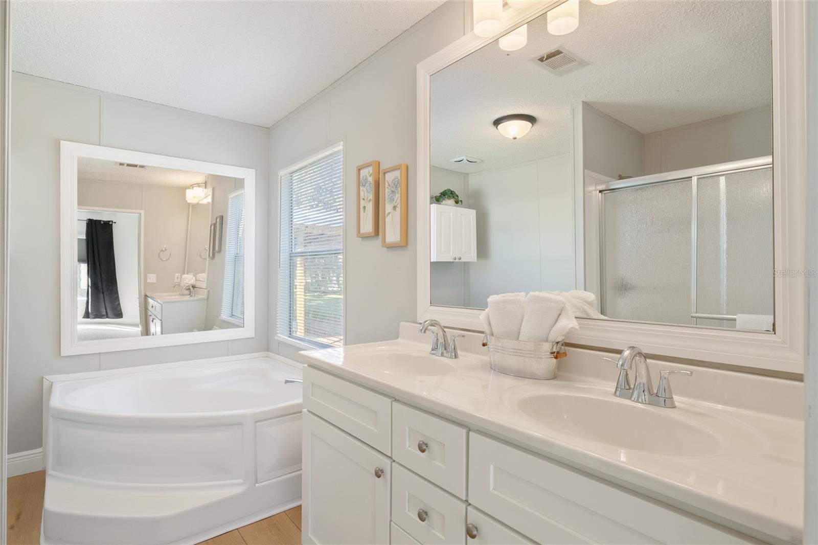 Image 33 of 62 For 17123 173rd Terrace Road