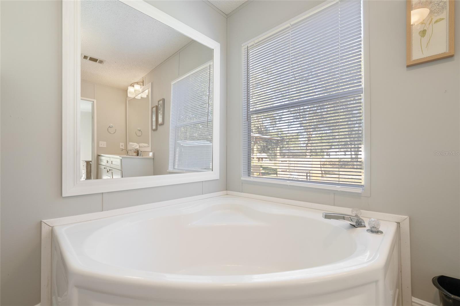 Image 34 of 62 For 17123 173rd Terrace Road