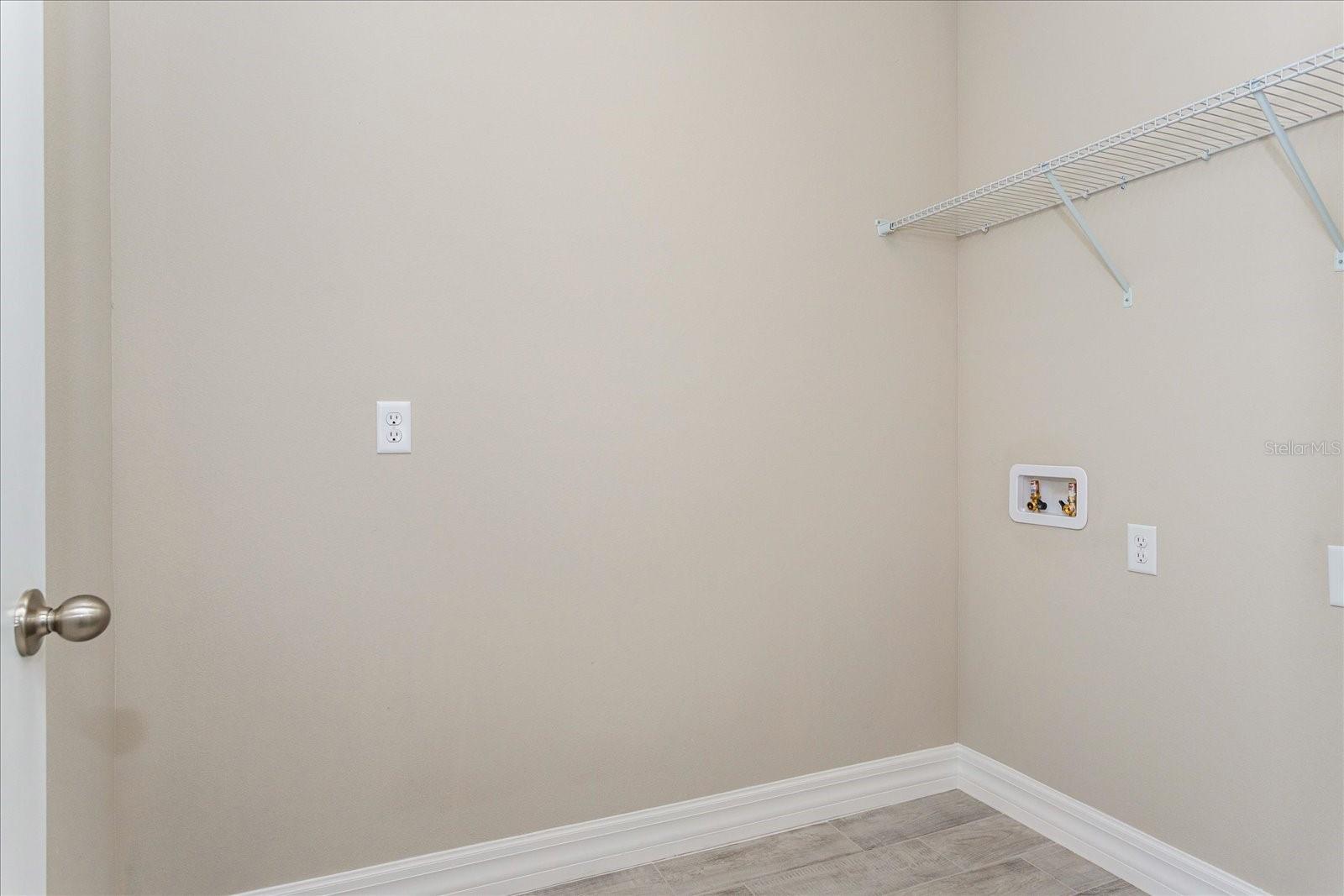 Image 18 of 20 For 648 Silver Palm Drive