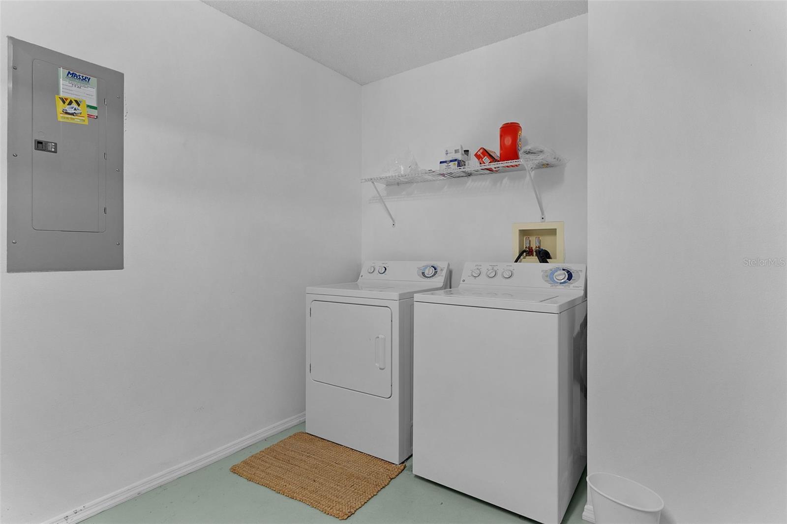 Image 25 of 38 For 297 Emmalee Place