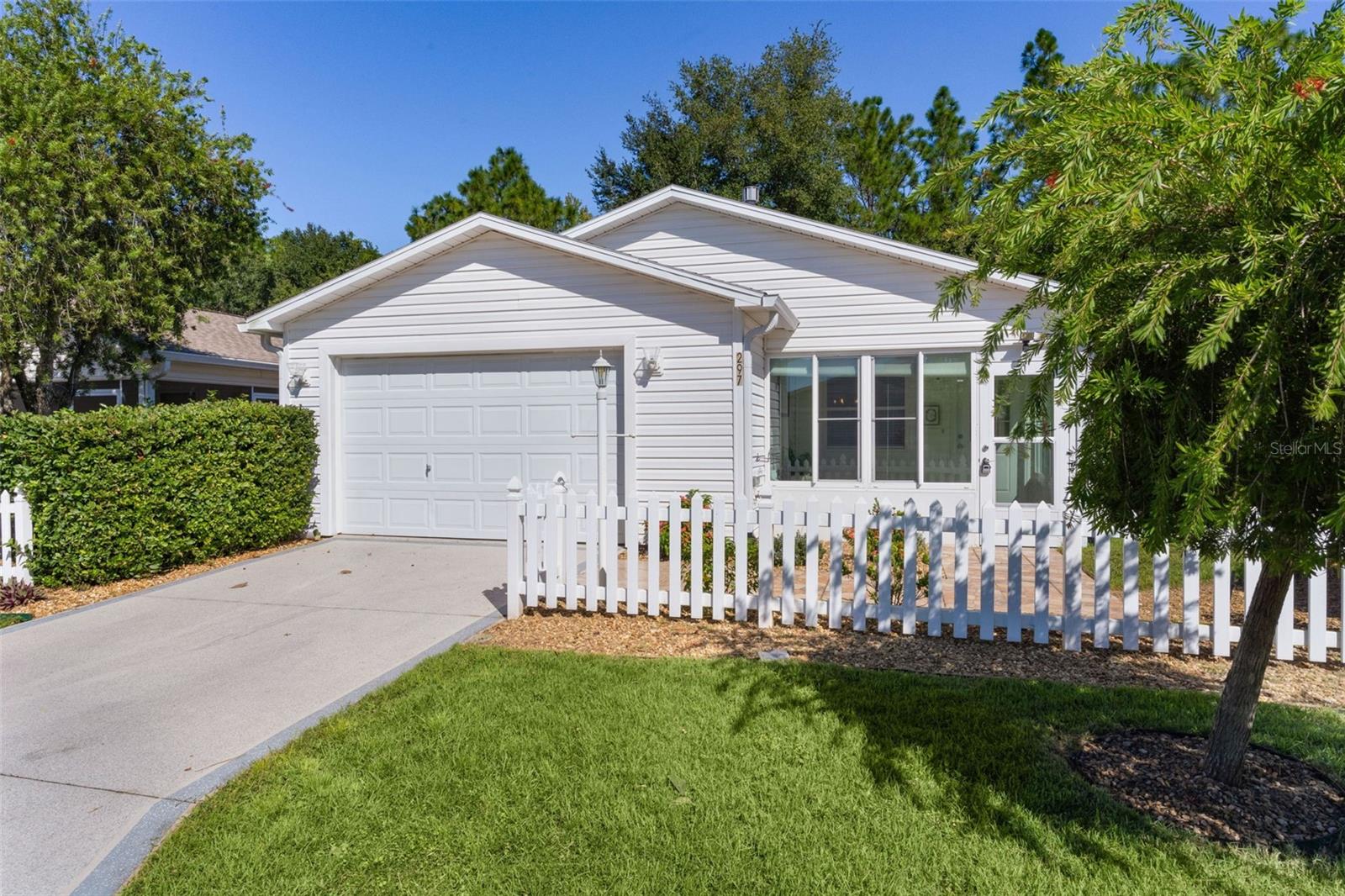 Image 33 of 38 For 297 Emmalee Place