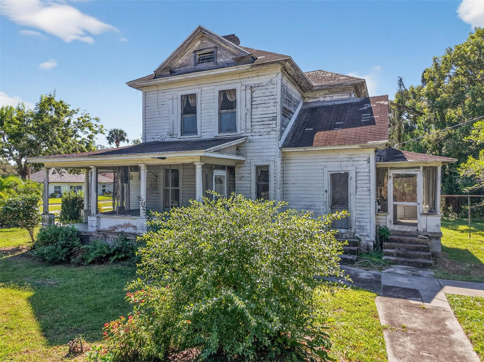 Image 40 of 40 For 102 Trowell Avenue