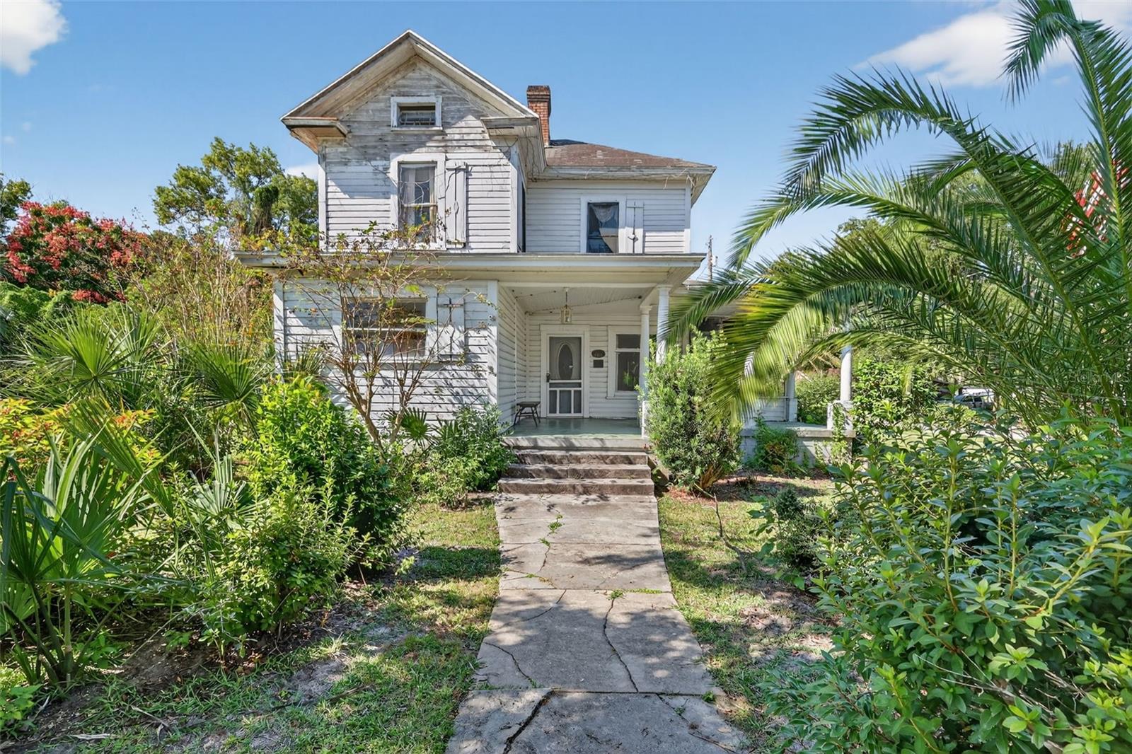 Image 6 of 38 For 102 Trowell Avenue