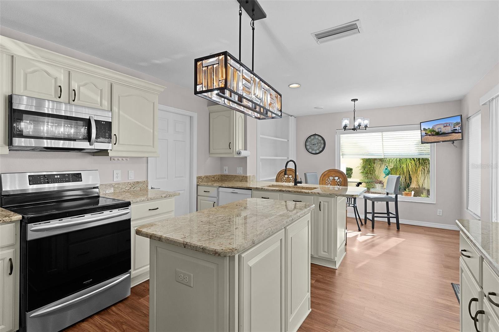 Image 10 of 59 For 1818 Puerto Bello Drive