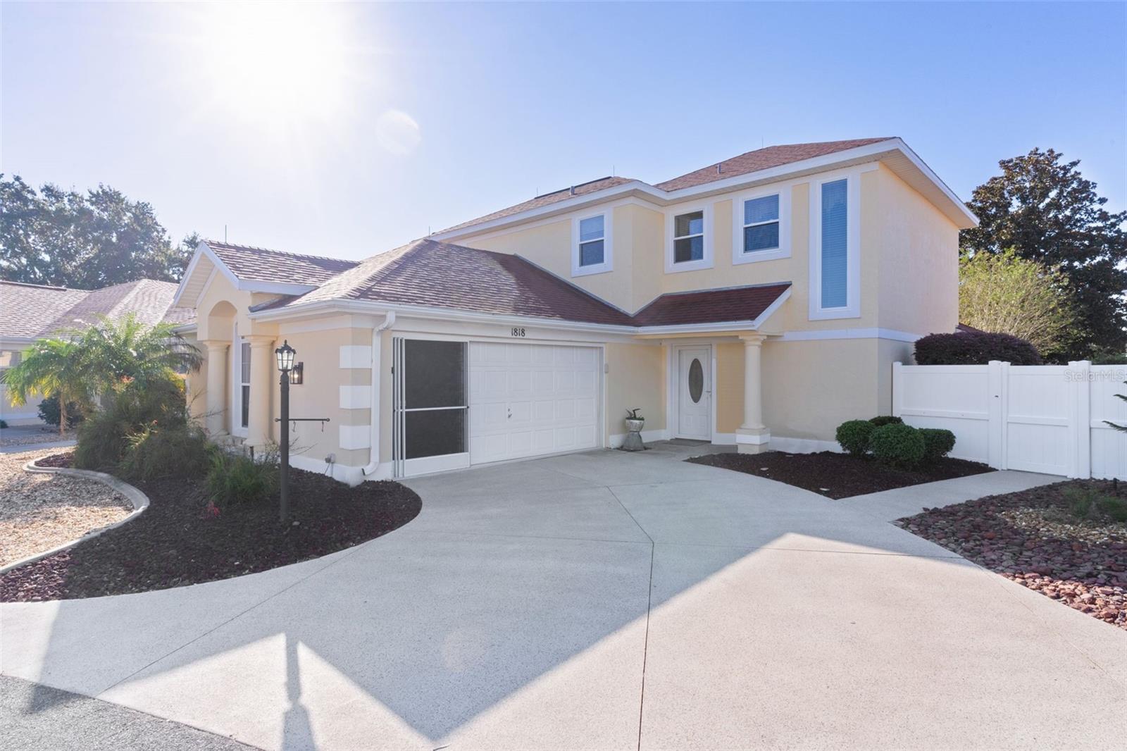 Image 6 of 59 For 1818 Puerto Bello Drive
