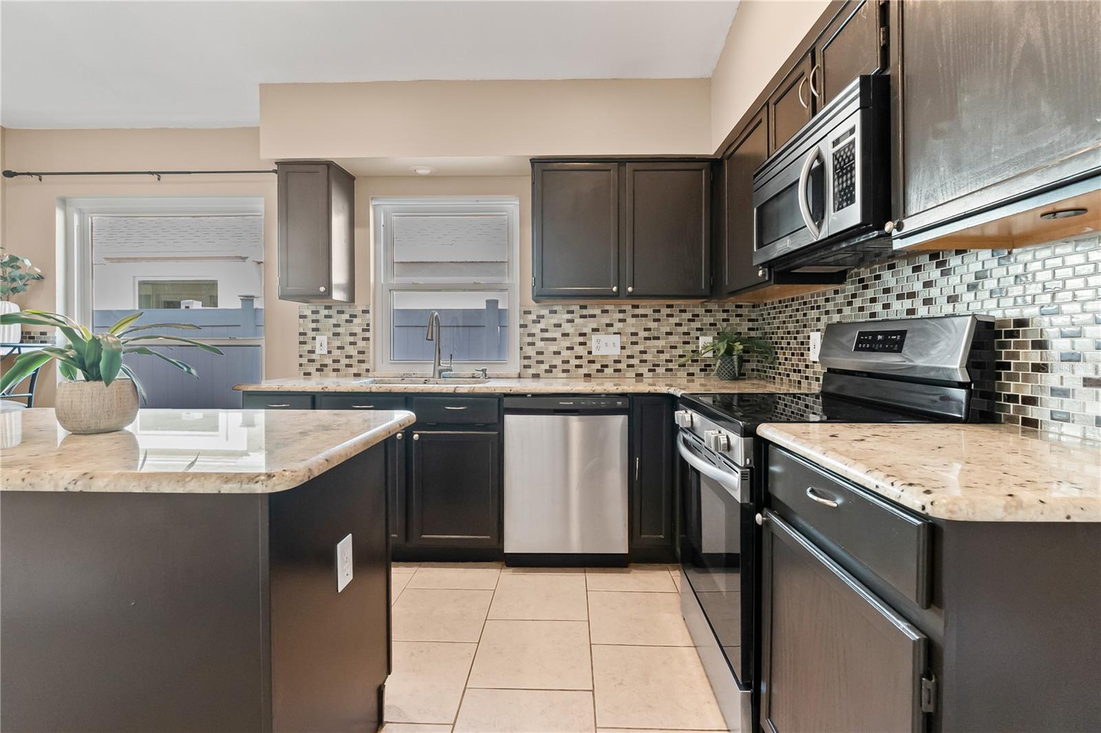 Image 10 of 57 For 8762 Fort Shea Avenue