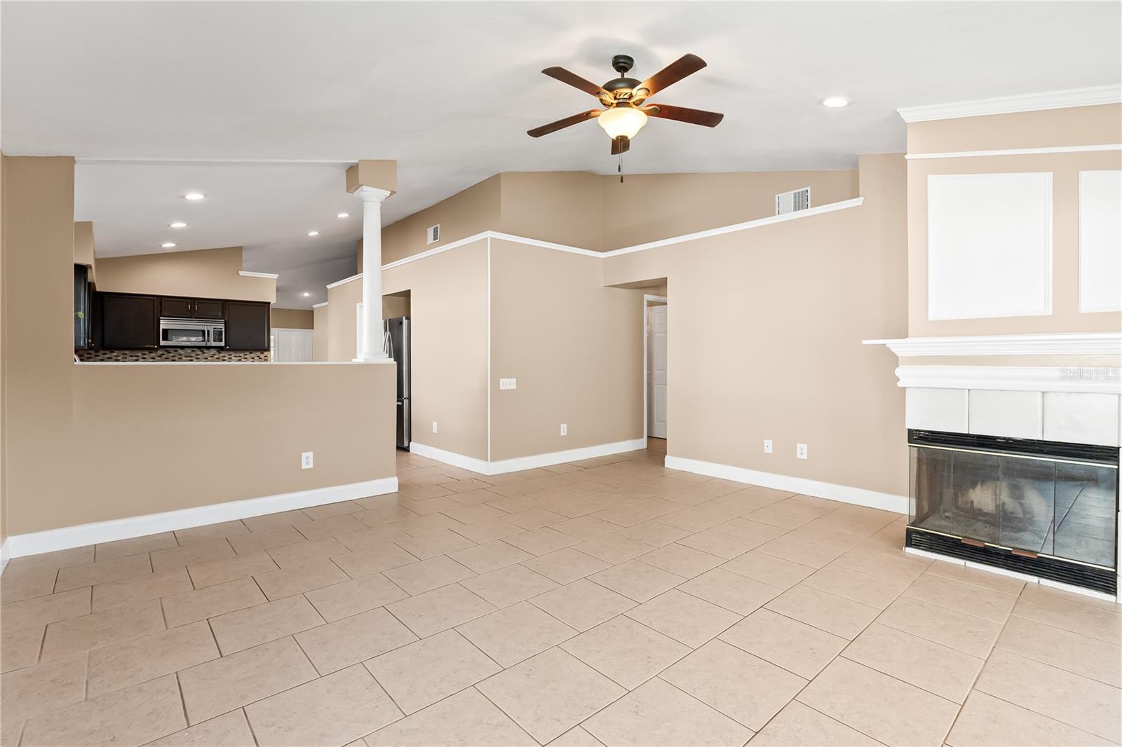 Image 16 of 57 For 8762 Fort Shea Avenue