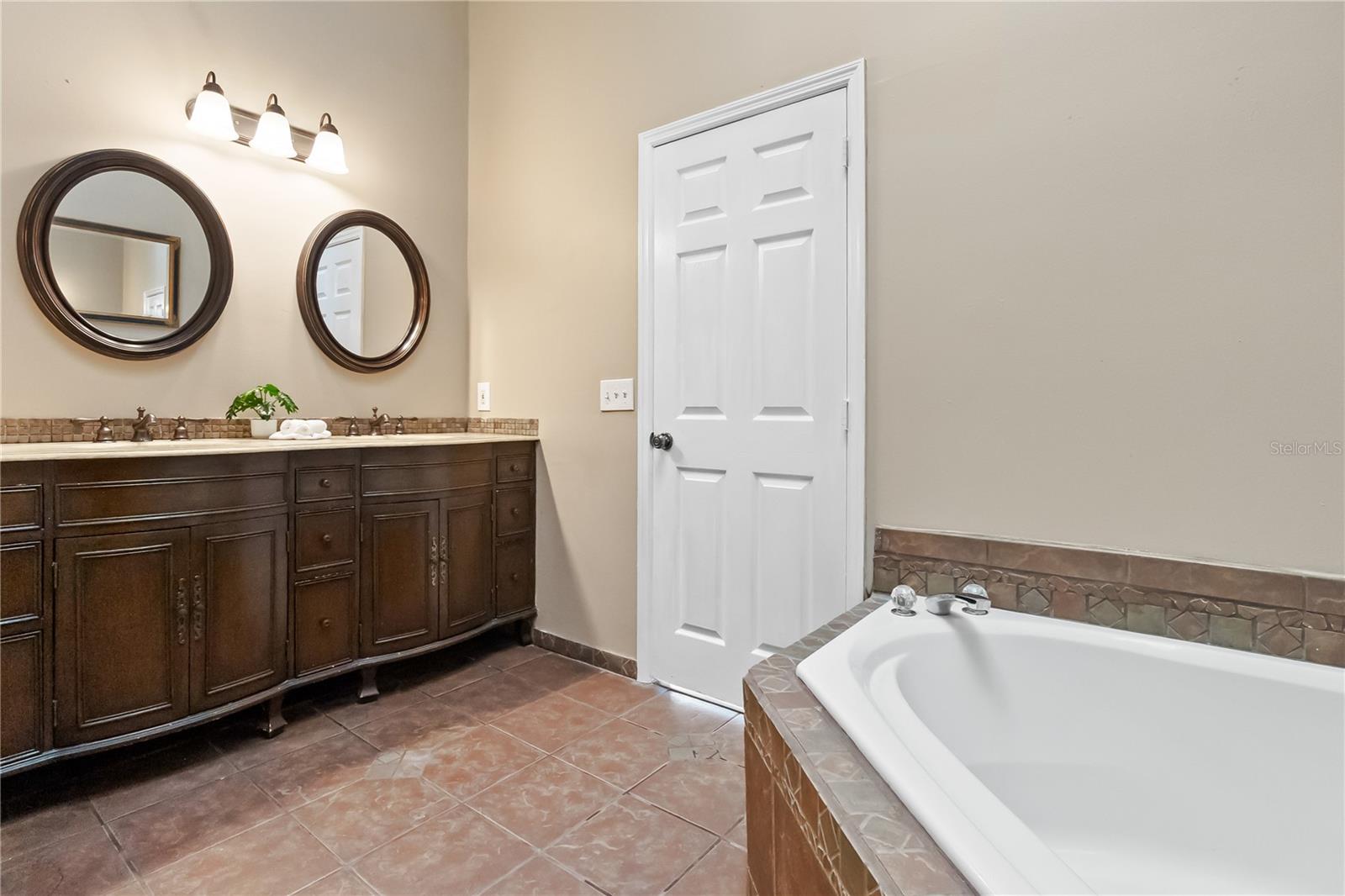 Image 24 of 57 For 8762 Fort Shea Avenue