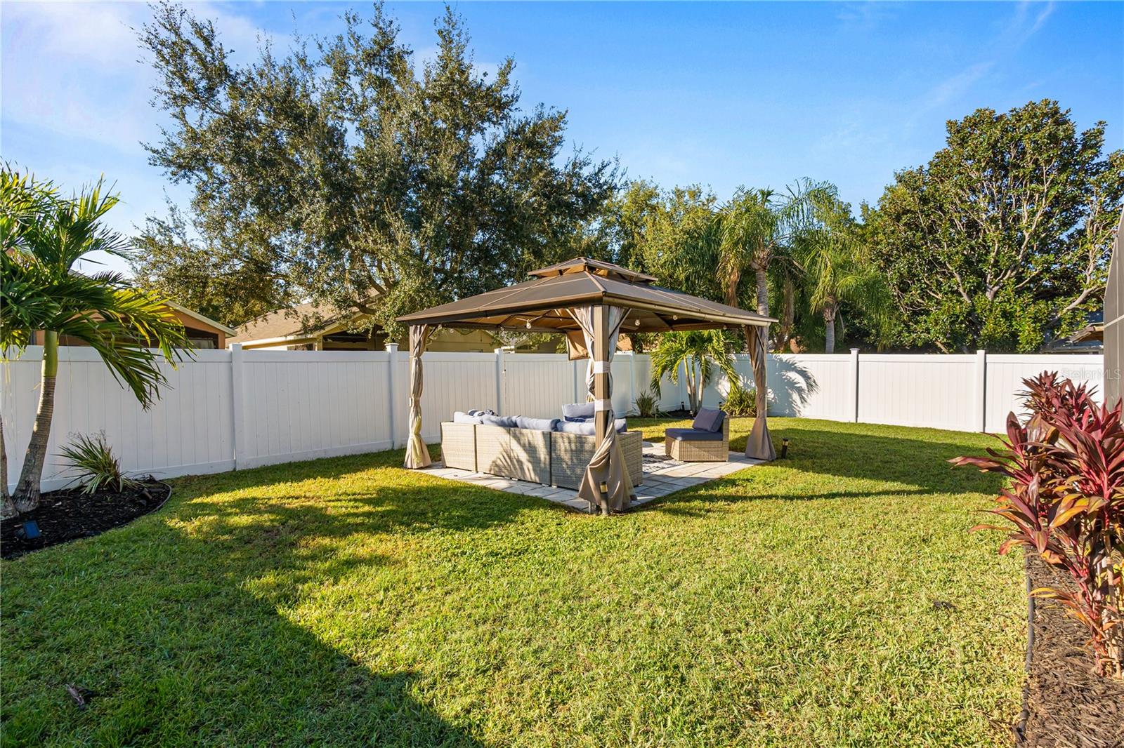 Image 36 of 57 For 8762 Fort Shea Avenue