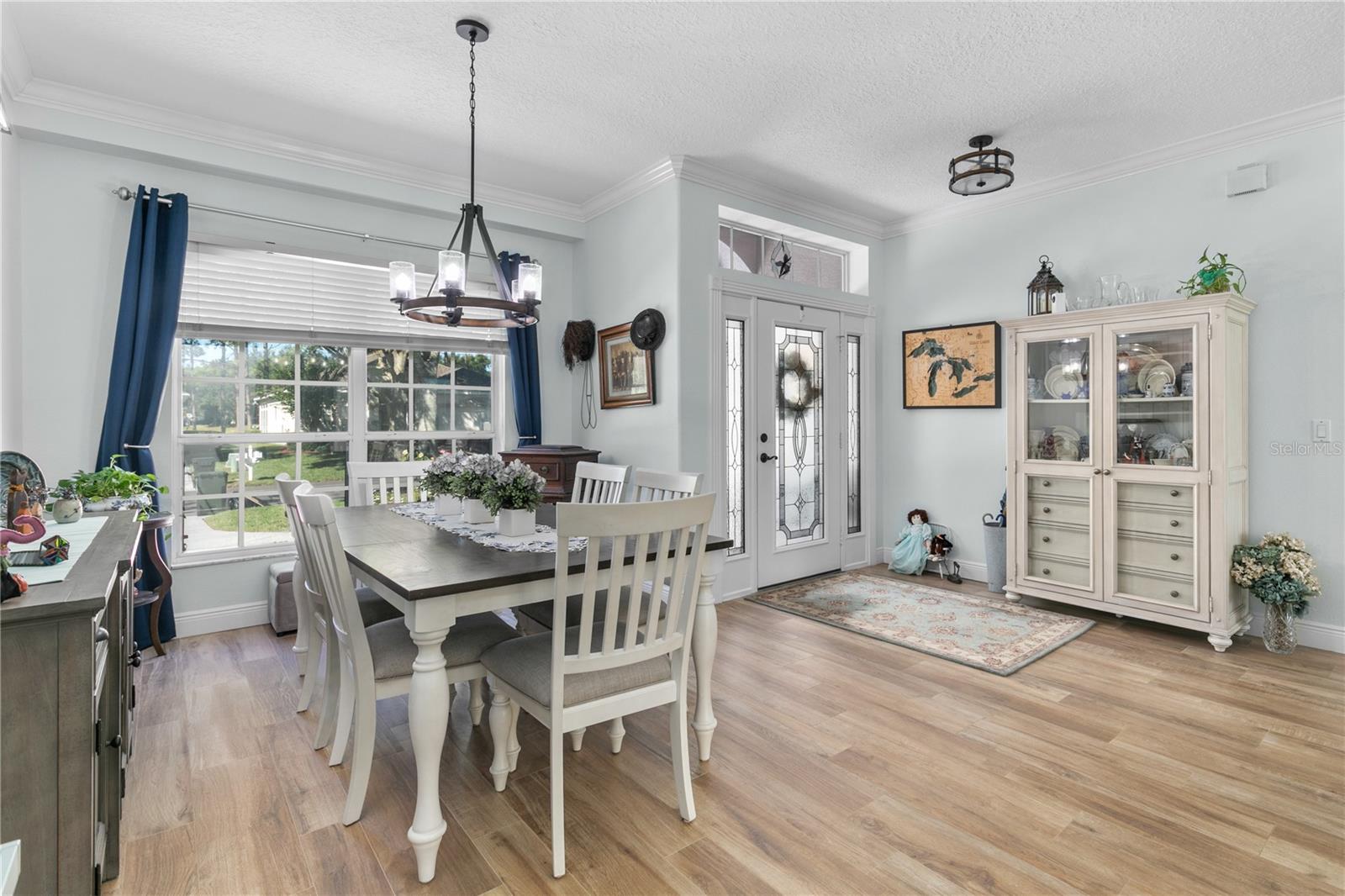 Image 4 of 39 For 4119 Hammersmith Drive