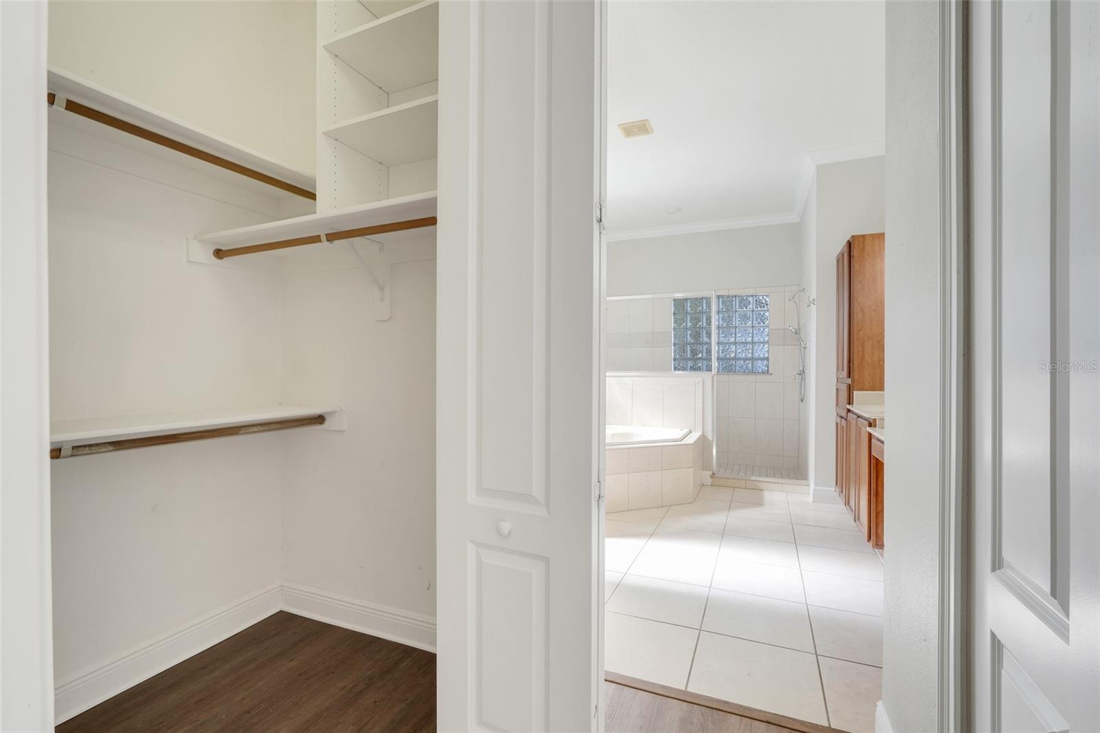 Image 29 of 53 For 16846 Florence View Drive