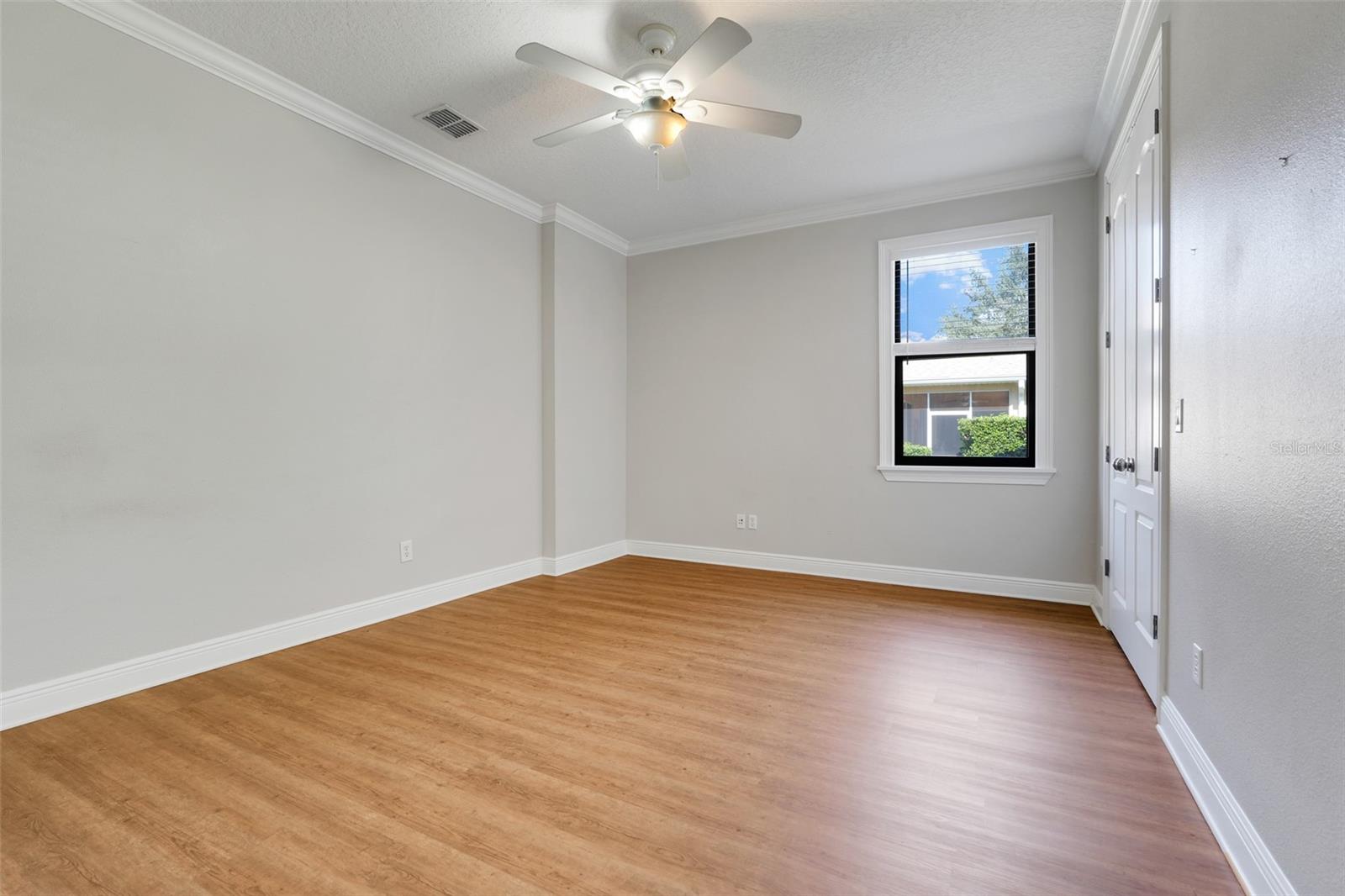 Image 34 of 53 For 16846 Florence View Drive