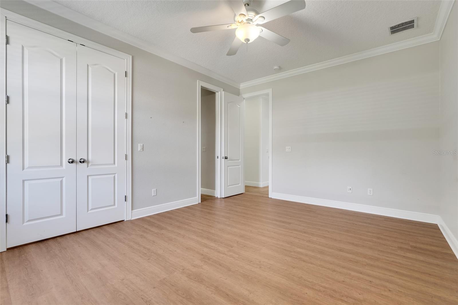 Image 35 of 53 For 16846 Florence View Drive