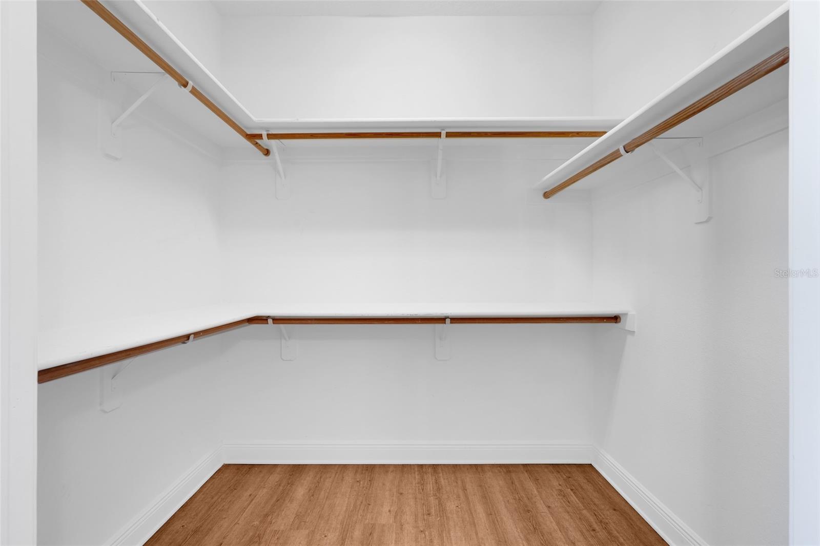 Image 37 of 53 For 16846 Florence View Drive