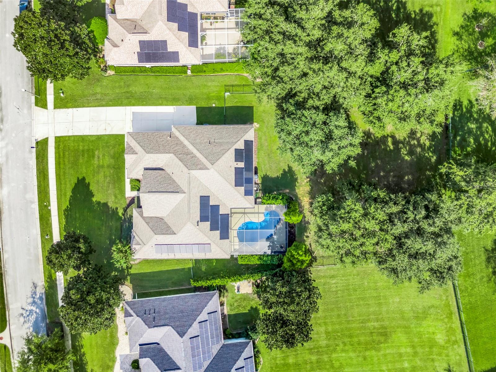 Image 8 of 53 For 16846 Florence View Drive