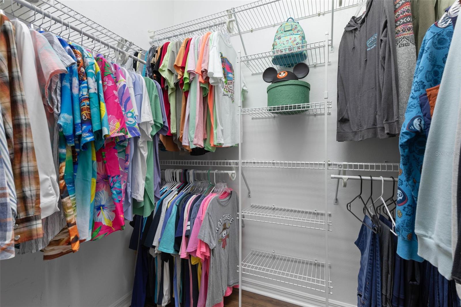 Image 22 of 53 For 1313 Runaby Lane