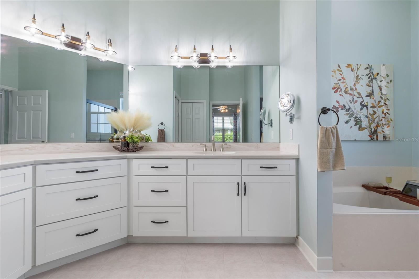 Image 23 of 53 For 1313 Runaby Lane