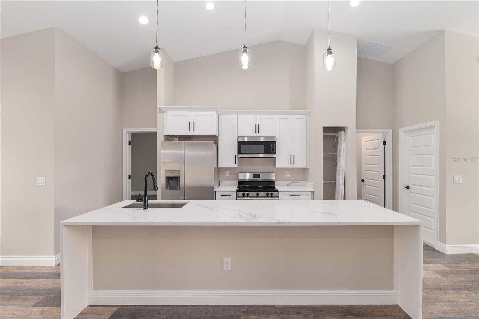 Image 12 of 35 For 9370 Del Rio Way