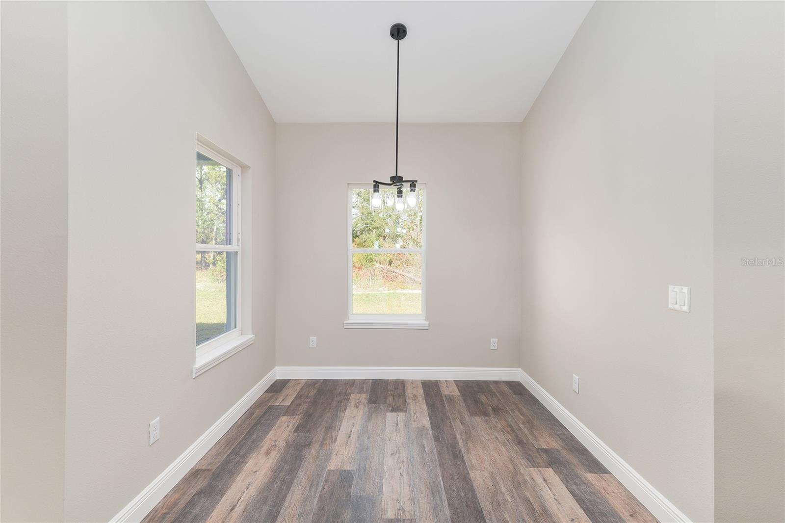 Image 16 of 35 For 9370 Del Rio Way